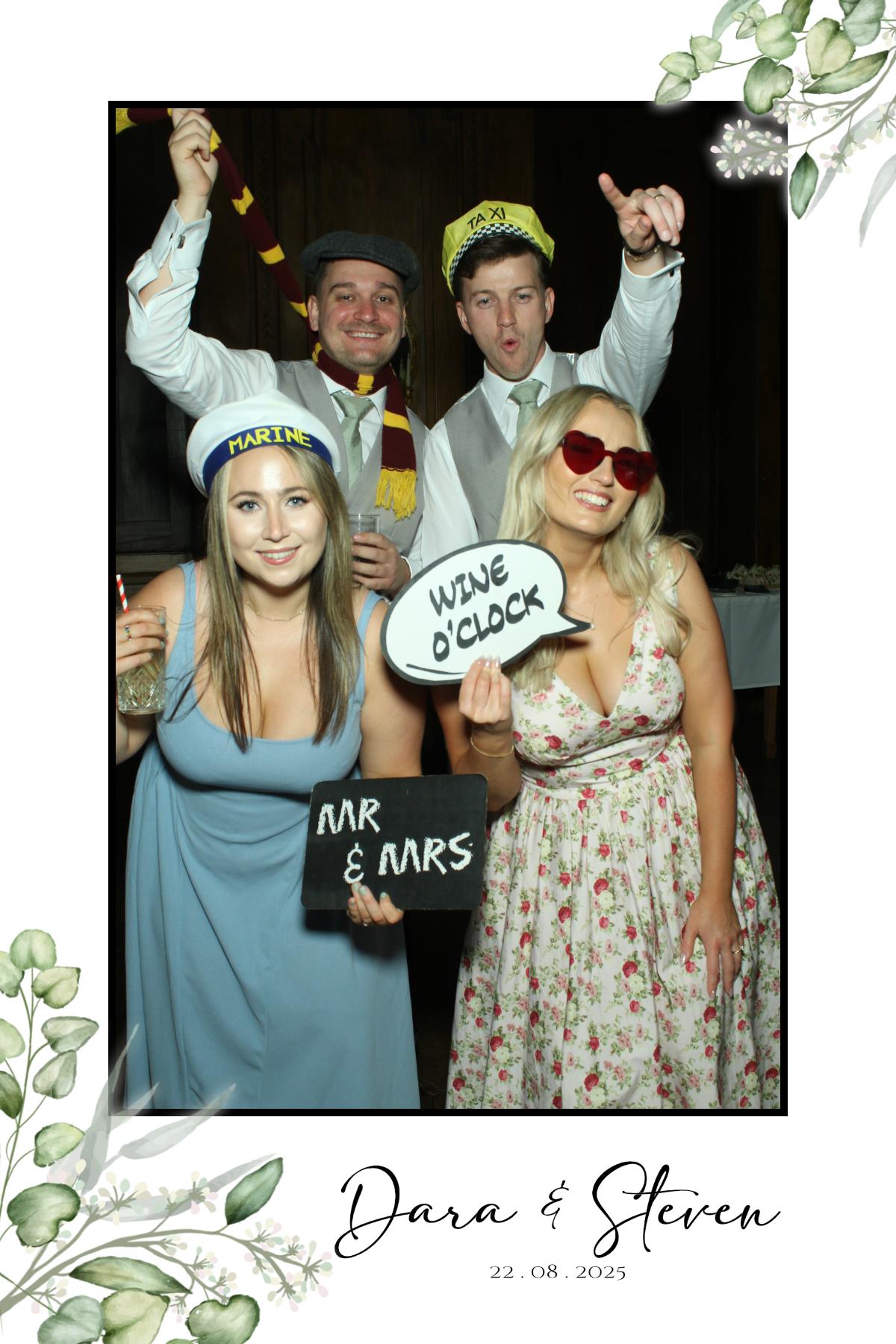 Dara & Steven | View more photos from the event at gallery.brightboxevents.co.uk/u/BrightBoxEvents/Dara-Steven