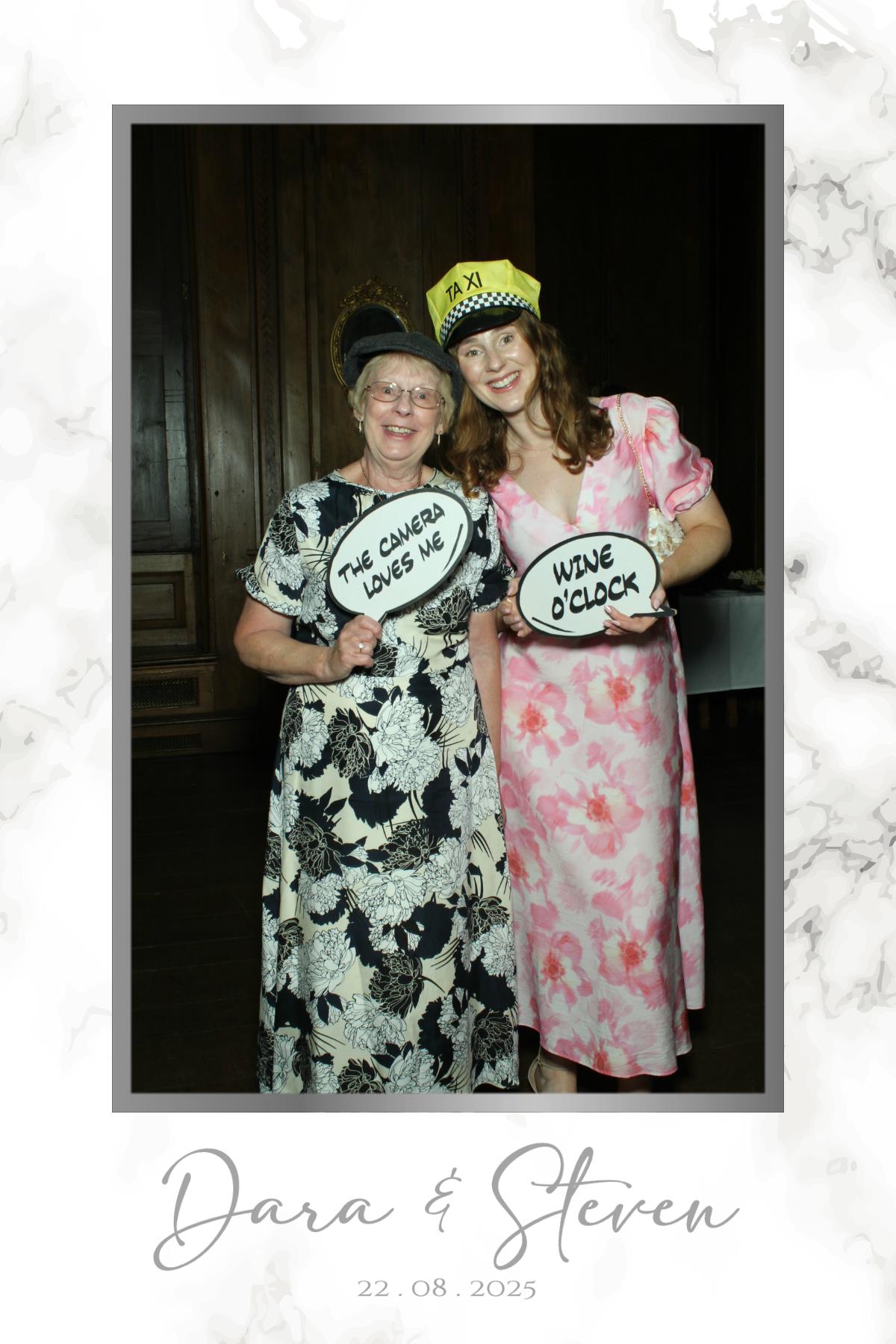 Dara & Steven | View more photos from the event at gallery.brightboxevents.co.uk/u/BrightBoxEvents/Dara-Steven