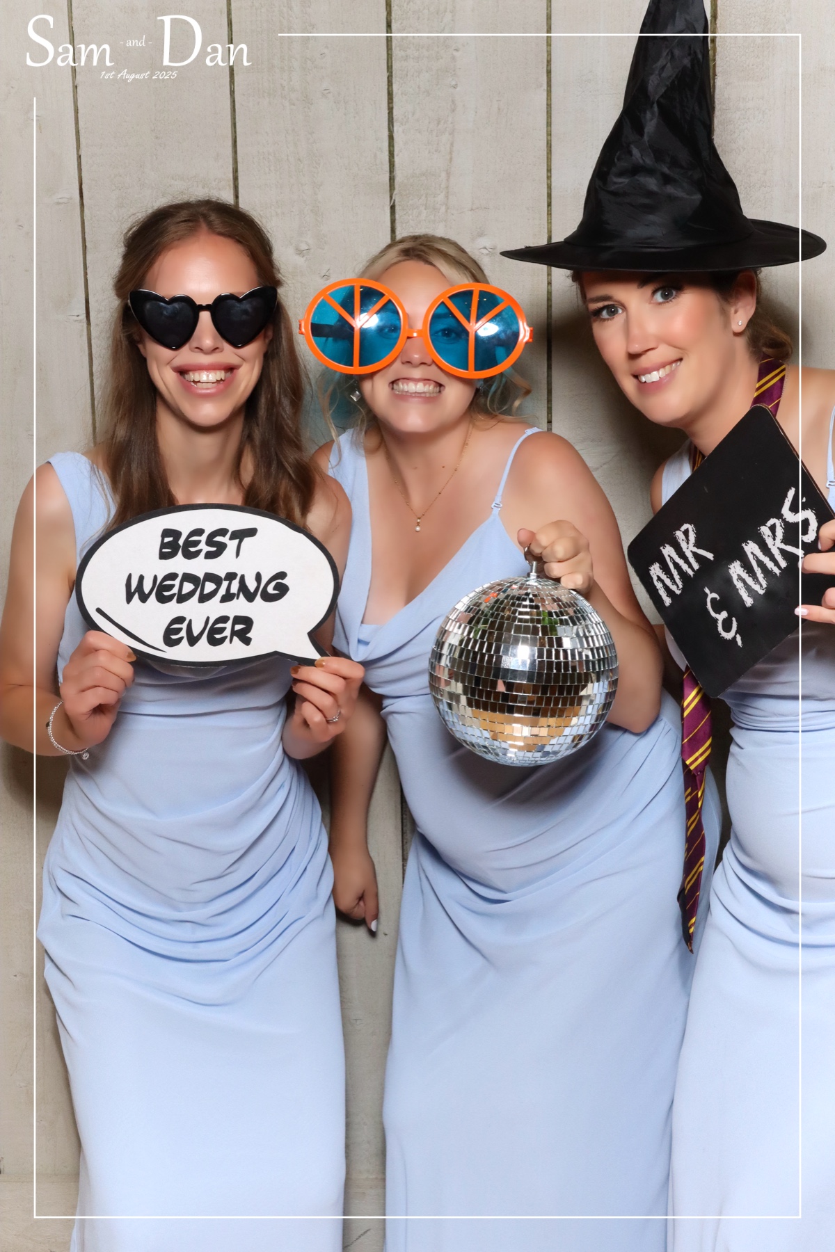 Sam & Dan | View more photos from the event at gallery.brightboxevents.co.uk/u/BrightBoxEvents/Sam-Dan