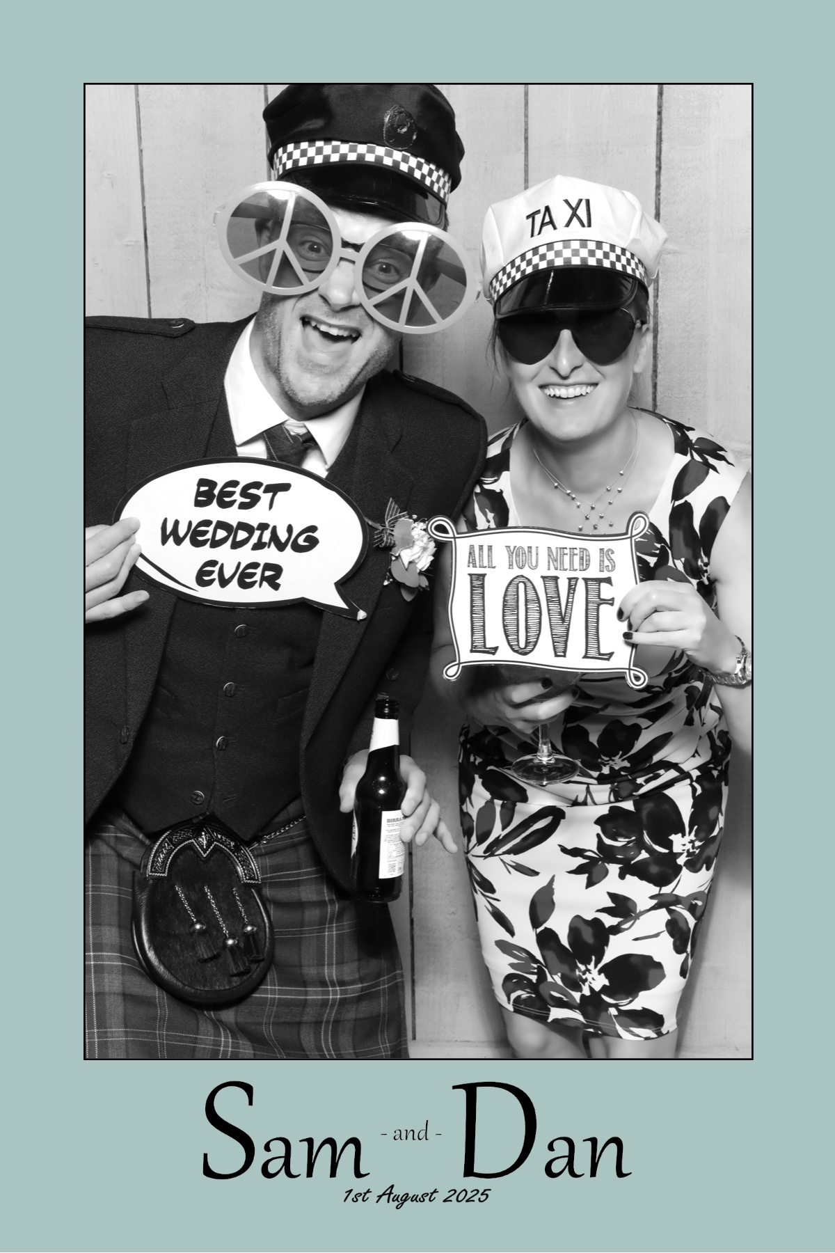 Sam & Dan | View more photos from the event at gallery.brightboxevents.co.uk/u/BrightBoxEvents/Sam-Dan
