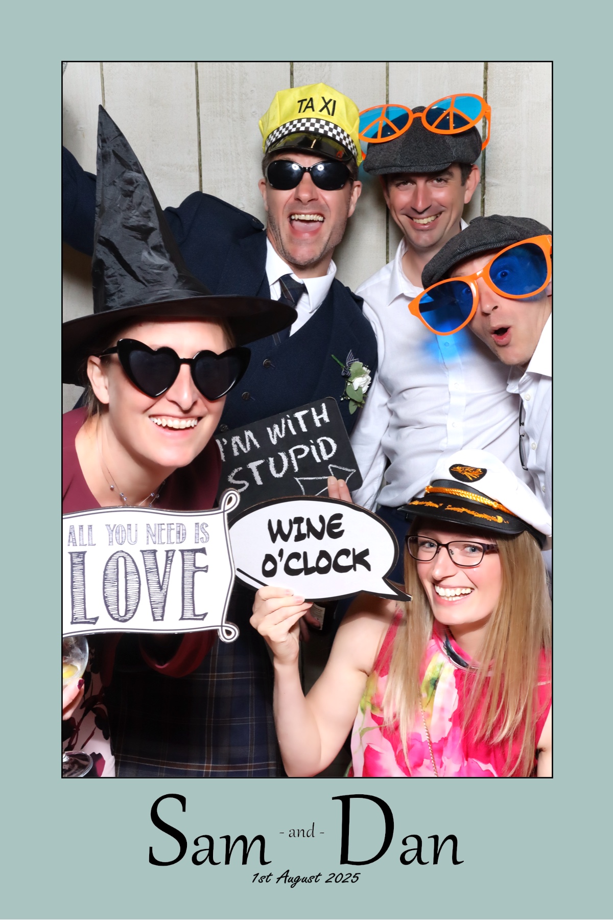 Sam & Dan | View more photos from the event at gallery.brightboxevents.co.uk/u/BrightBoxEvents/Sam-Dan