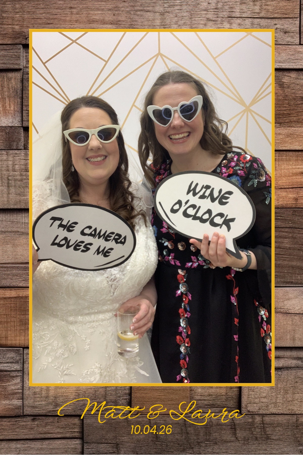 Matt & Laura | View more photos from the event at gallery.brightboxevents.co.uk/u/BrightBoxEvents/Matt-Laura