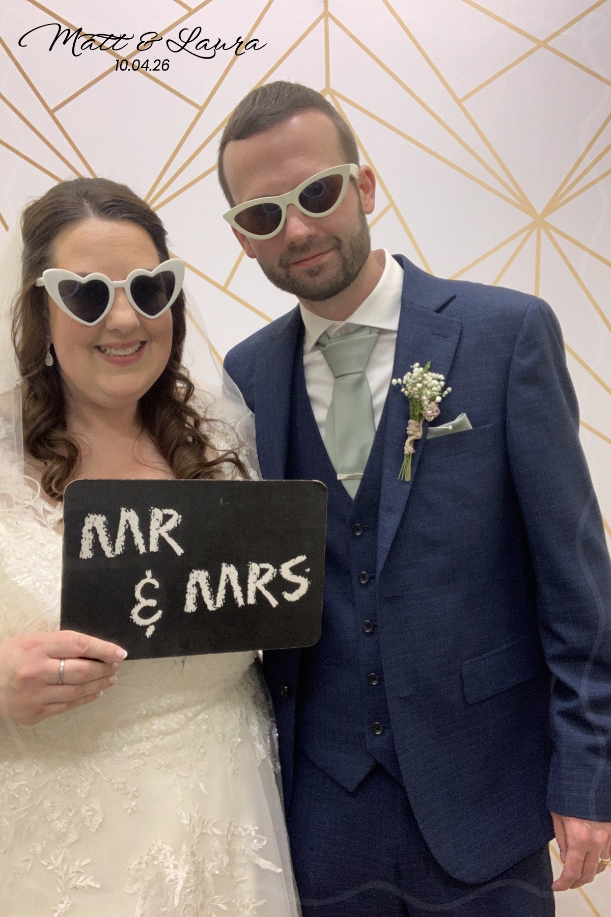 Matt & Laura | View more photos from the event at gallery.brightboxevents.co.uk/u/BrightBoxEvents/Matt-Laura