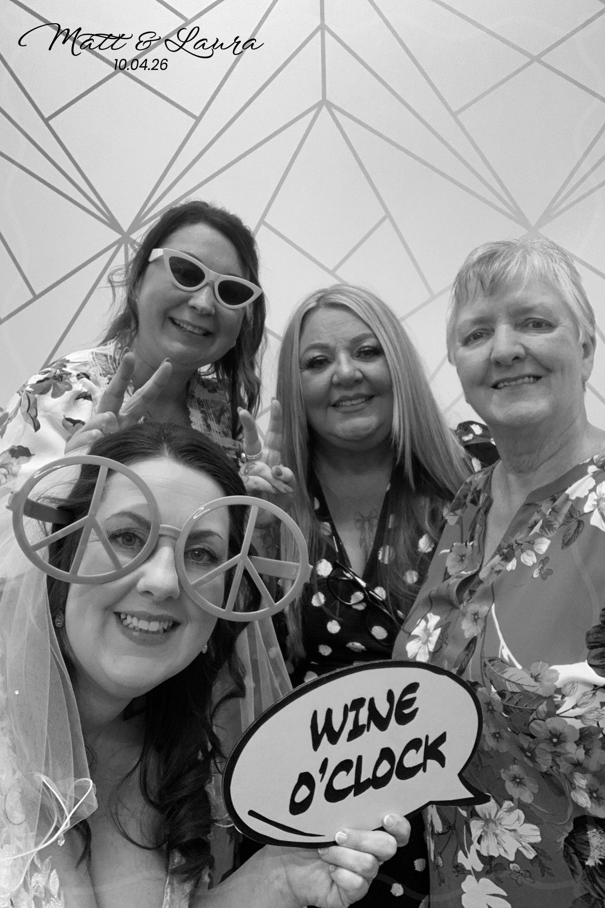 Matt & Laura | View more photos from the event at gallery.brightboxevents.co.uk/u/BrightBoxEvents/Matt-Laura