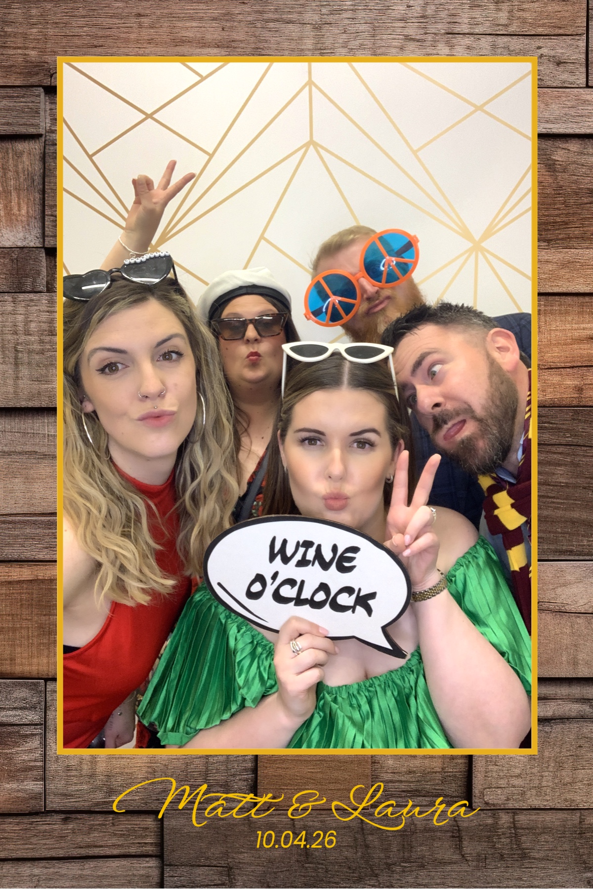 Matt & Laura | View more photos from the event at gallery.brightboxevents.co.uk/u/BrightBoxEvents/Matt-Laura