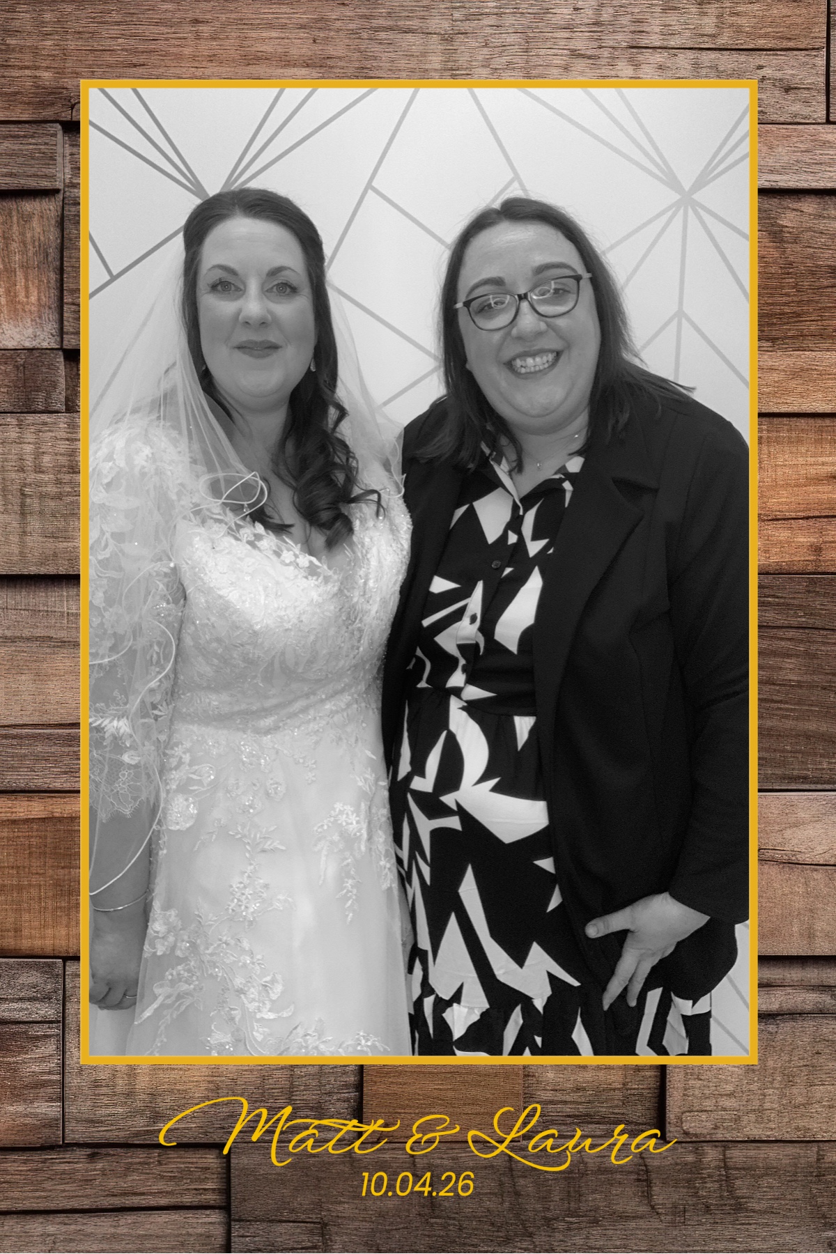 Matt & Laura | View more photos from the event at gallery.brightboxevents.co.uk/u/BrightBoxEvents/Matt-Laura