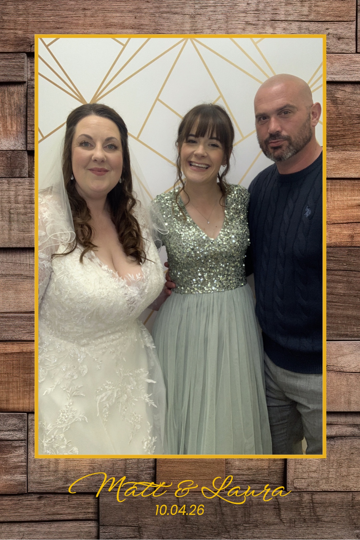 Matt & Laura | View more photos from the event at gallery.brightboxevents.co.uk/u/BrightBoxEvents/Matt-Laura