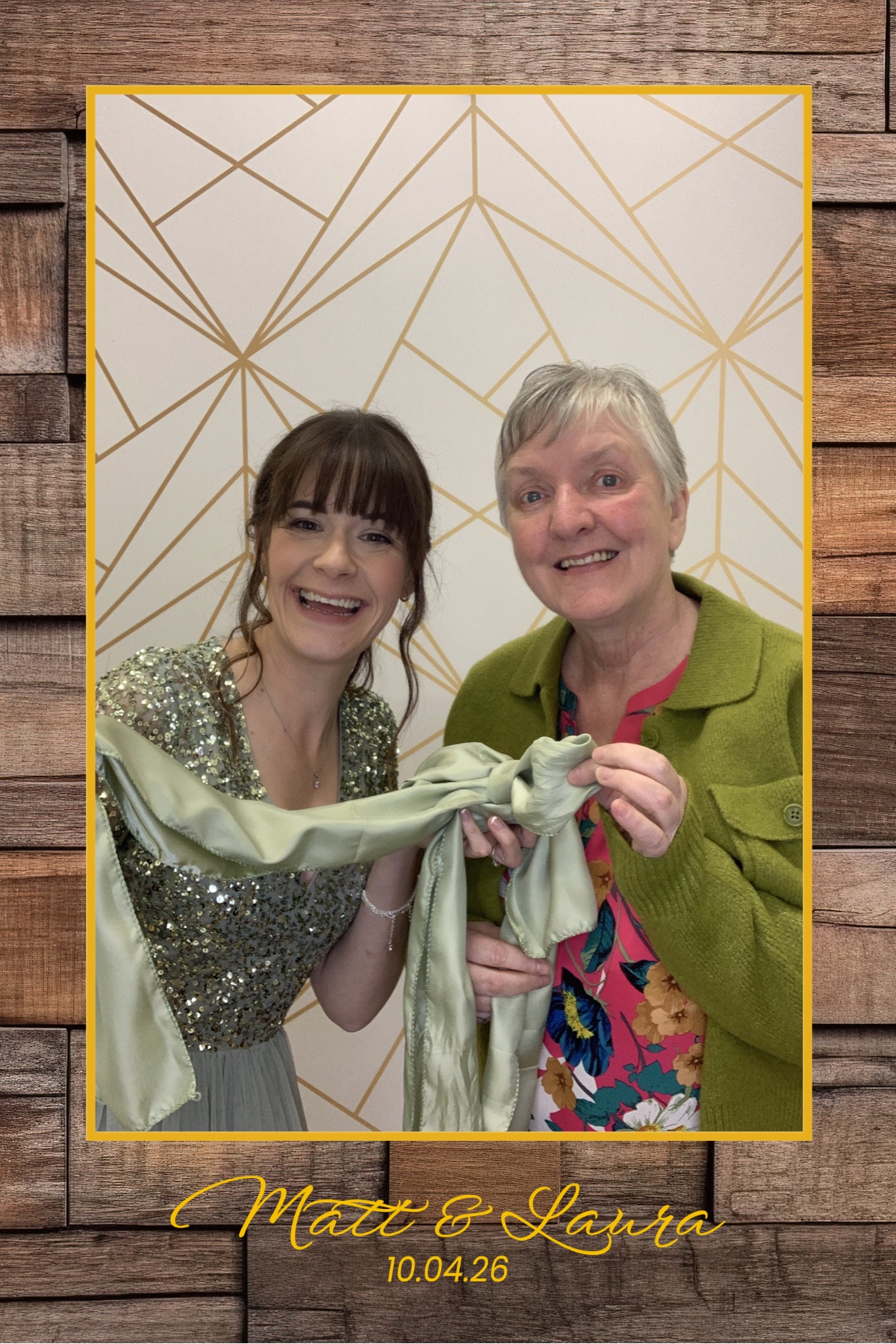 Matt & Laura | View more photos from the event at gallery.brightboxevents.co.uk/u/BrightBoxEvents/Matt-Laura