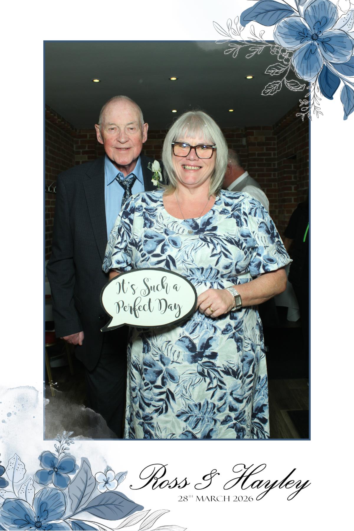 Ross & Hayley | View more photos from the event at gallery.brightboxevents.co.uk/u/BrightBoxEvents/Ross-Hayley