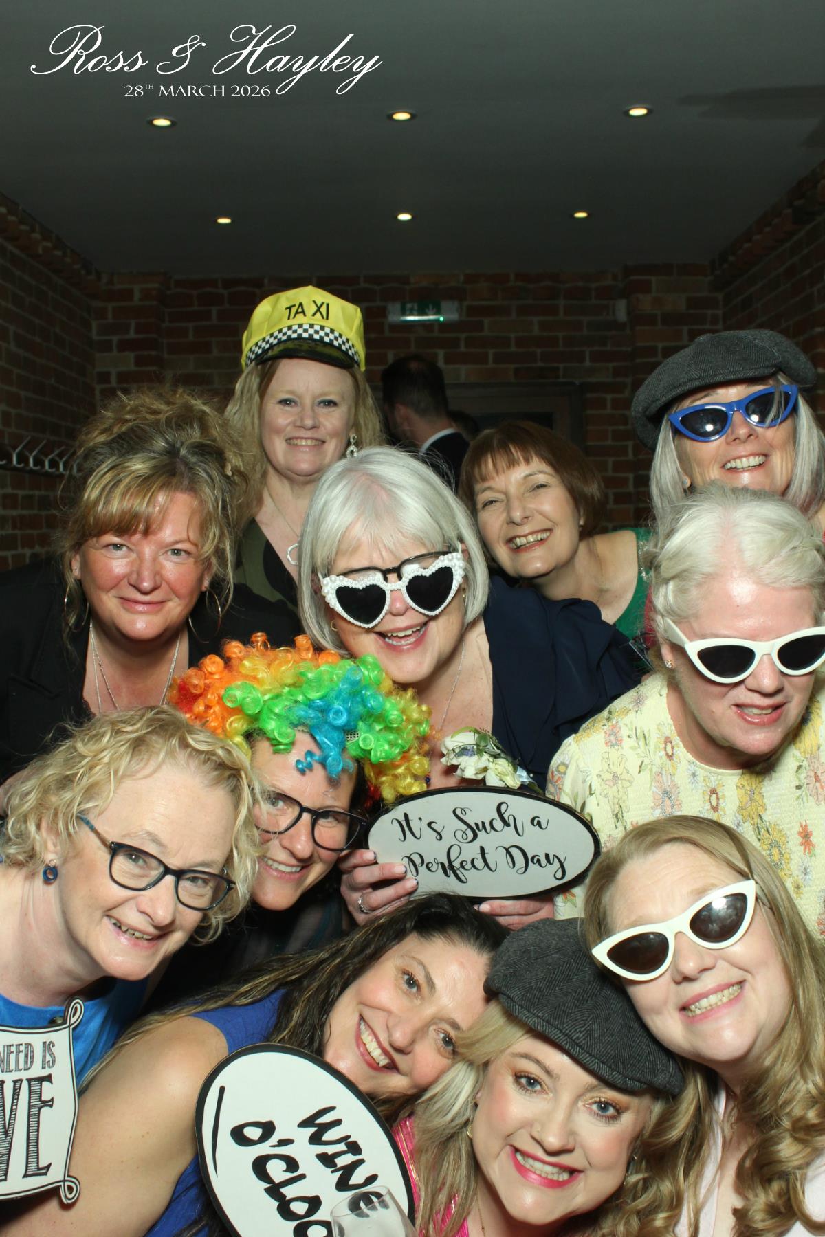 Ross & Hayley | View more photos from the event at gallery.brightboxevents.co.uk/u/BrightBoxEvents/Ross-Hayley