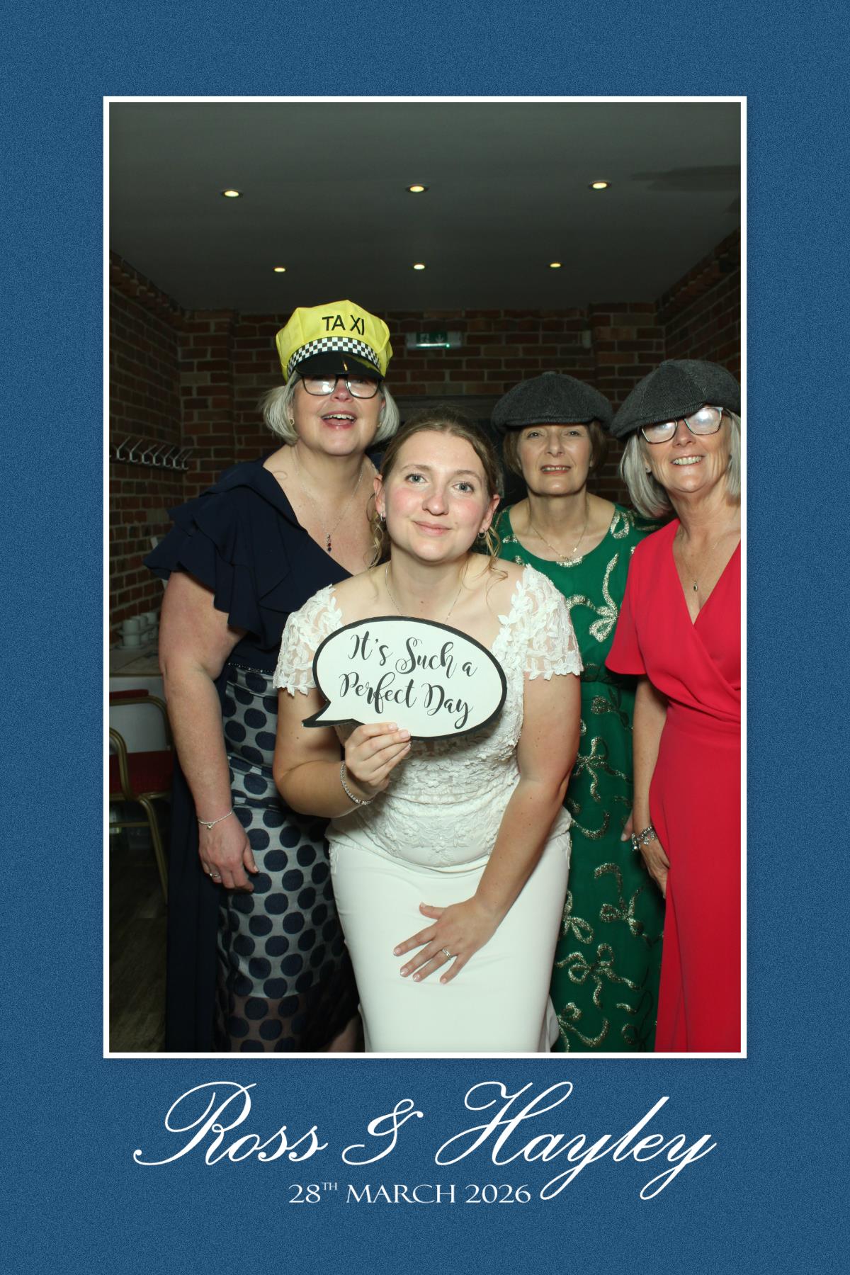 Ross & Hayley | View more photos from the event at gallery.brightboxevents.co.uk/u/BrightBoxEvents/Ross-Hayley