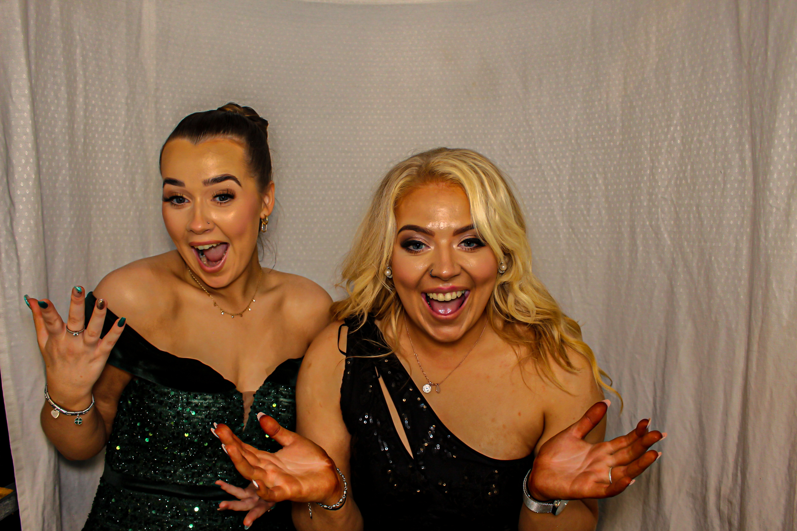 Ulster University Nursing Ball 2023 | View more photos from the event at gallery.capturecube.co.uk/u/Capture-Cube/Ulster-University-Nursing-Ball-2023
