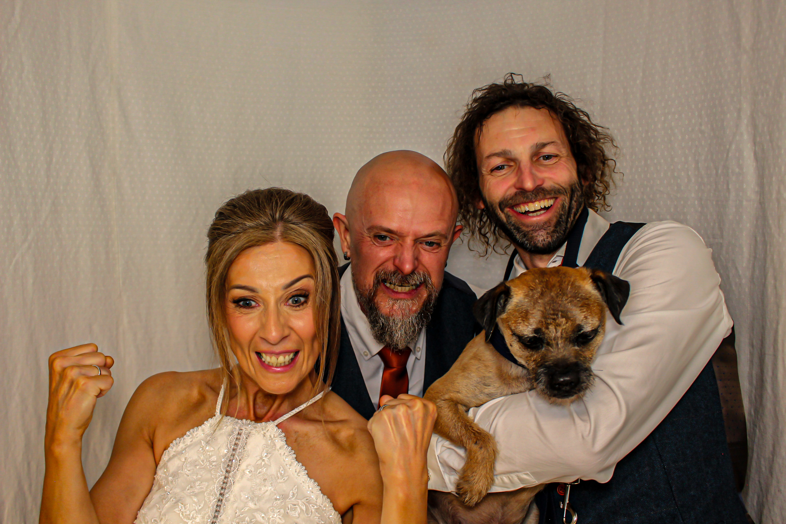Tanya & Simon's Wedding | View more photos from the event at gallery.capturecube.co.uk/u/Capture-Cube/Tanya-Simons-Wedding