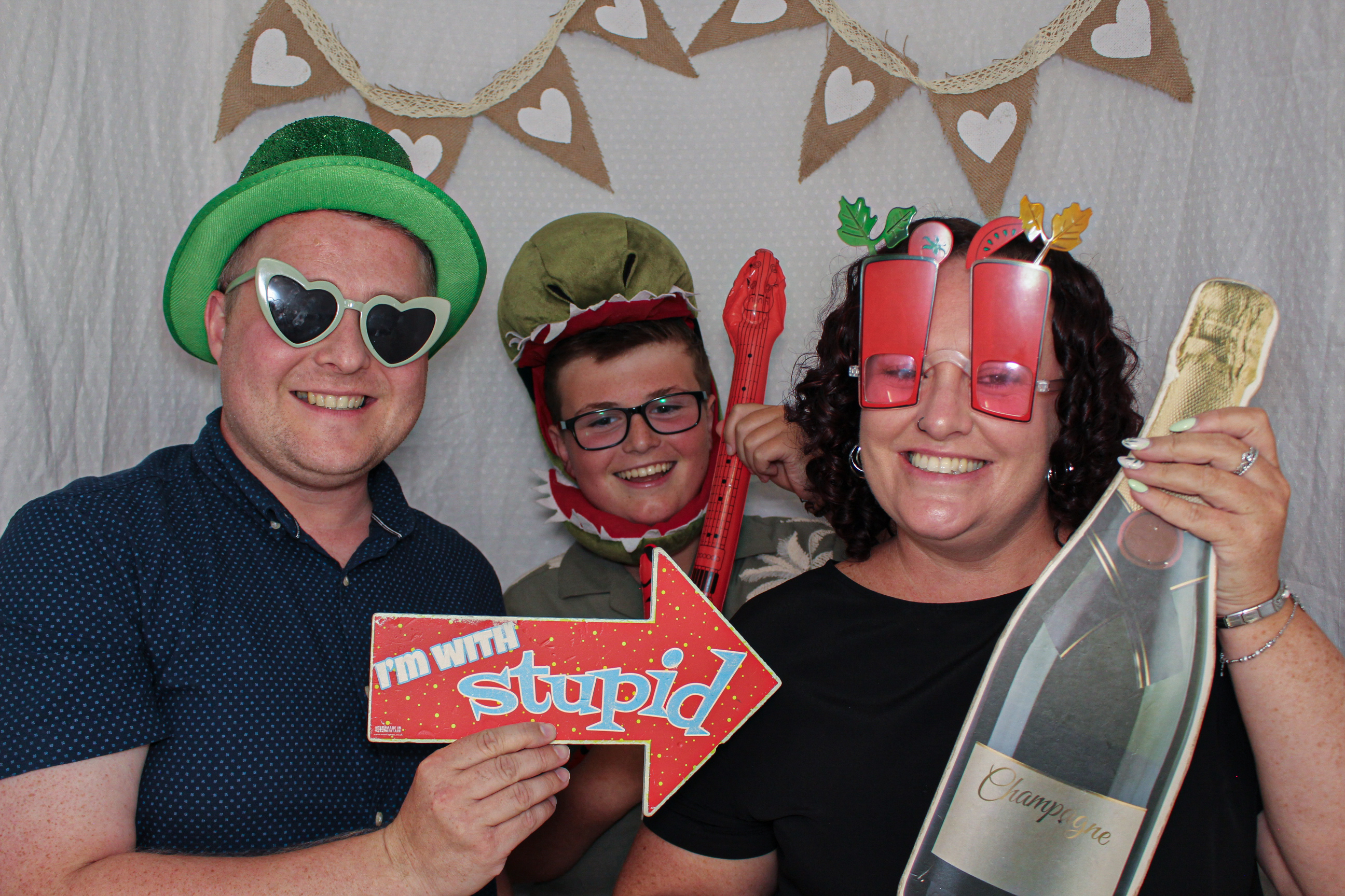 Ashleigh & Luke's Wedding Party | View more photos from the event at gallery.capturecube.co.uk/u/Capture-Cube/Ashleigh-Lukes-Wedding-Party