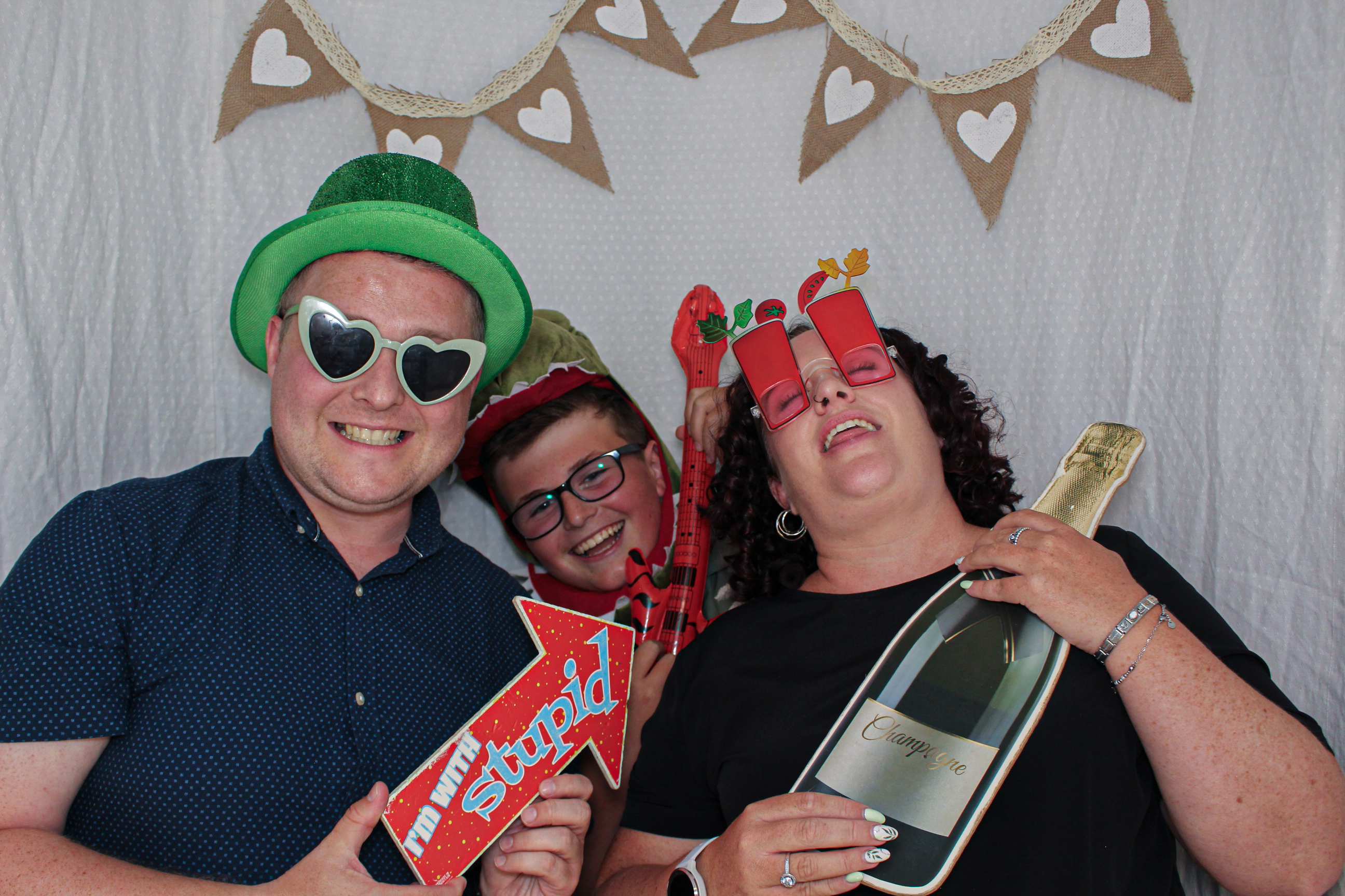 Ashleigh & Luke's Wedding Party | View more photos from the event at gallery.capturecube.co.uk/u/Capture-Cube/Ashleigh-Lukes-Wedding-Party