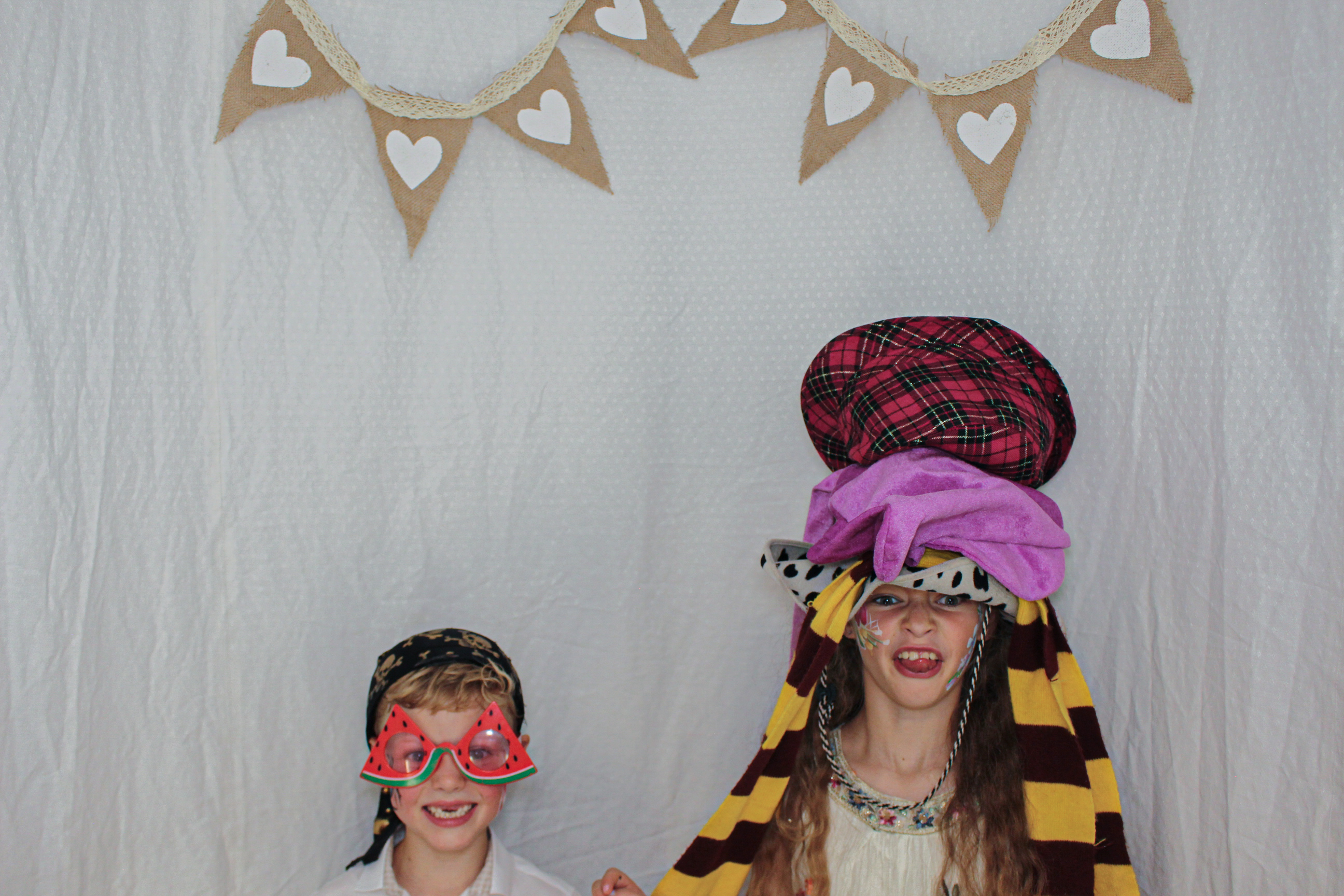 Ashleigh & Luke's Wedding Party | View more photos from the event at gallery.capturecube.co.uk/u/Capture-Cube/Ashleigh-Lukes-Wedding-Party