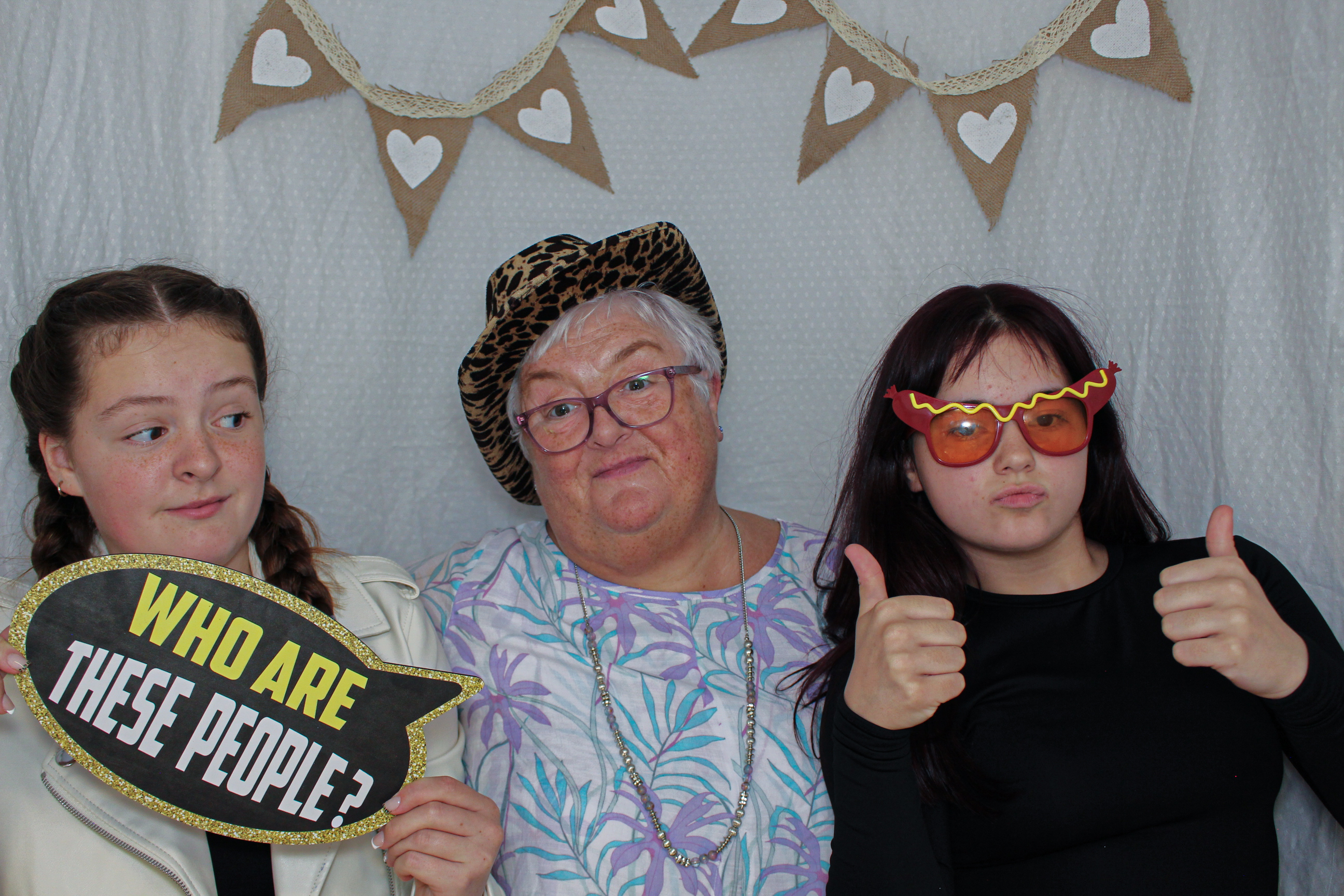 Ashleigh & Luke's Wedding Party | View more photos from the event at gallery.capturecube.co.uk/u/Capture-Cube/Ashleigh-Lukes-Wedding-Party