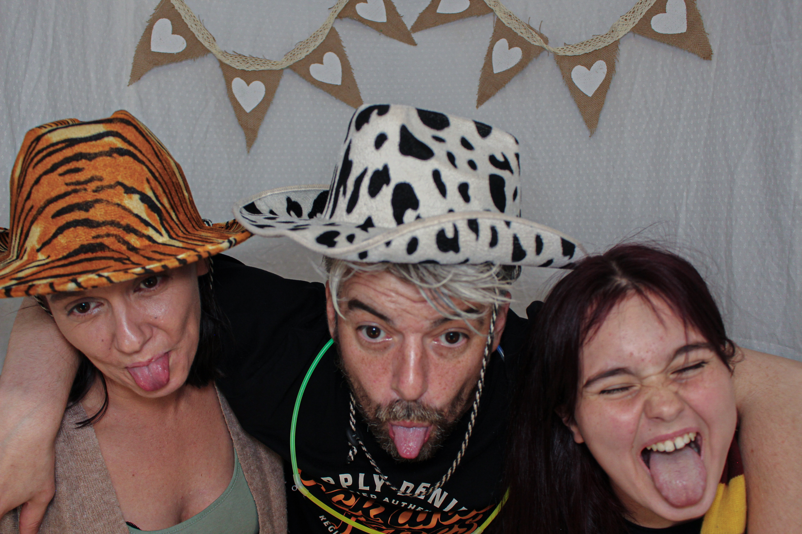 Ashleigh & Luke's Wedding Party | View more photos from the event at gallery.capturecube.co.uk/u/Capture-Cube/Ashleigh-Lukes-Wedding-Party