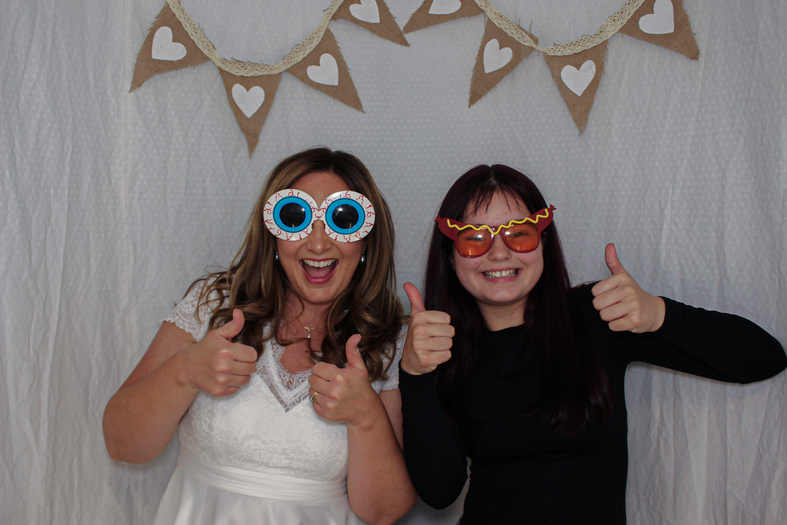 Ashleigh & Luke's Wedding Party | View more photos from the event at gallery.capturecube.co.uk/u/Capture-Cube/Ashleigh-Lukes-Wedding-Party