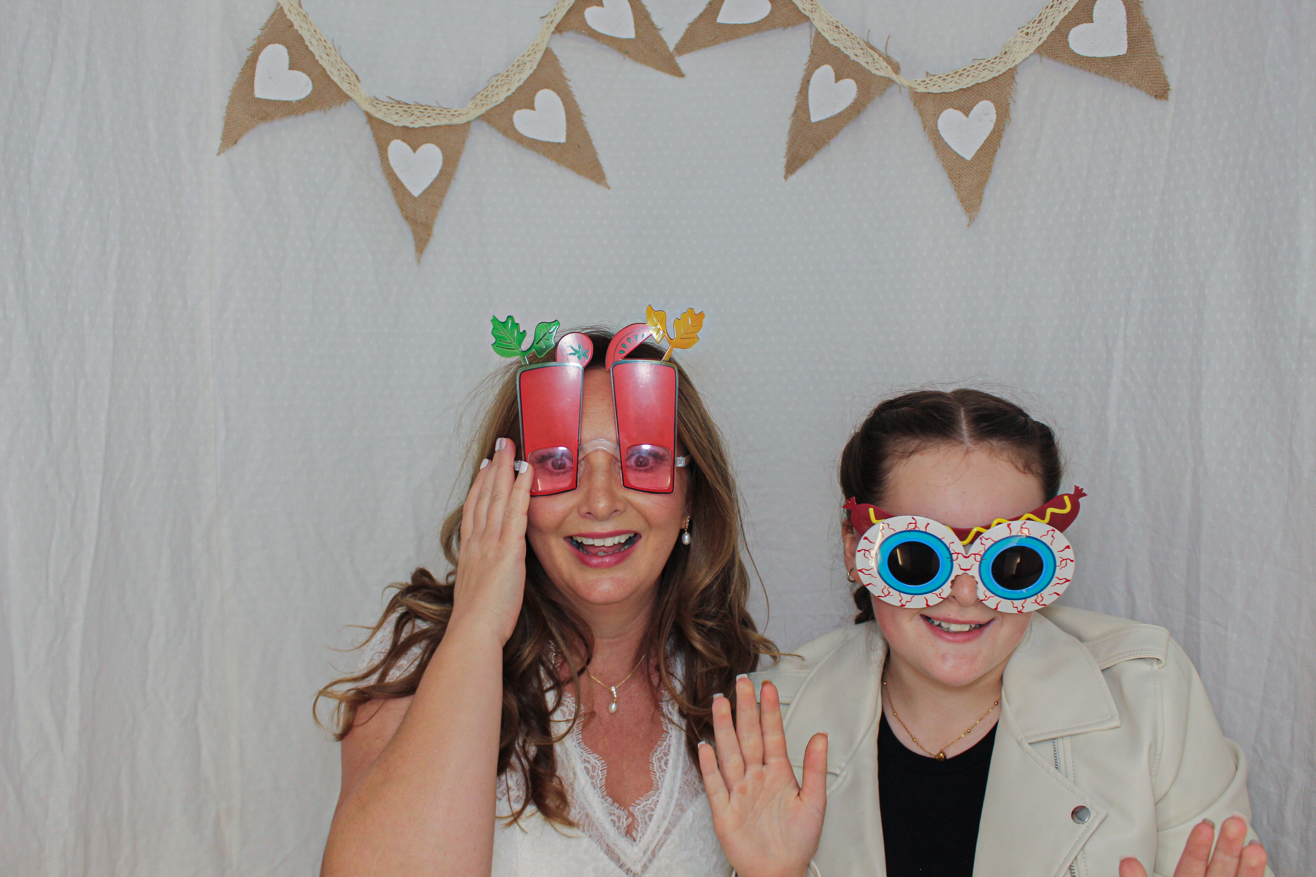 Ashleigh & Luke's Wedding Party | View more photos from the event at gallery.capturecube.co.uk/u/Capture-Cube/Ashleigh-Lukes-Wedding-Party