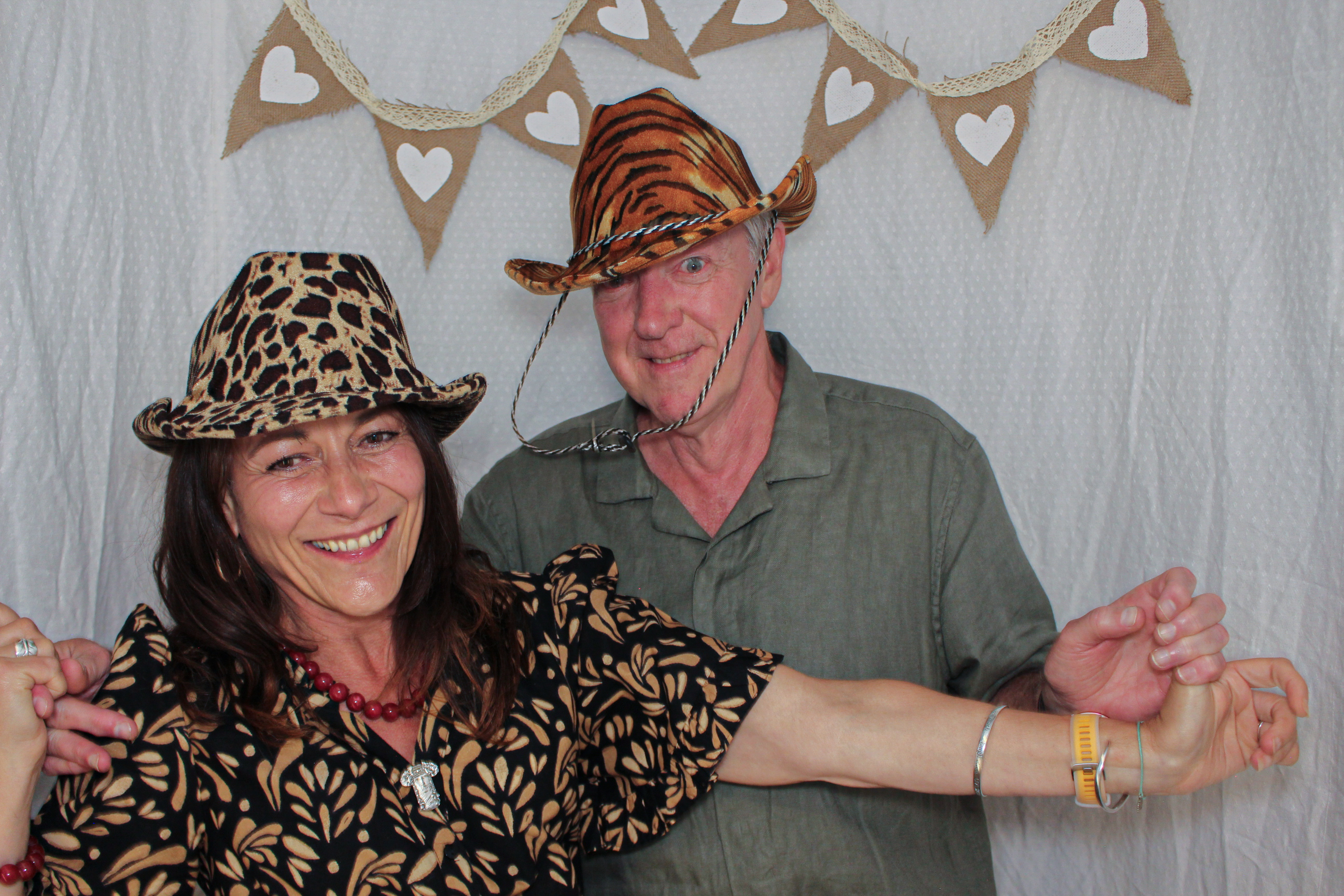 Ashleigh & Luke's Wedding Party | View more photos from the event at gallery.capturecube.co.uk/u/Capture-Cube/Ashleigh-Lukes-Wedding-Party