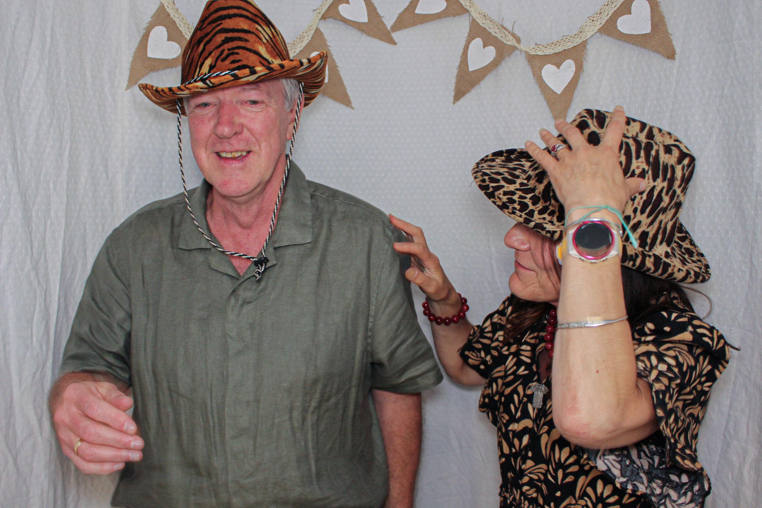 Ashleigh & Luke's Wedding Party | View more photos from the event at gallery.capturecube.co.uk/u/Capture-Cube/Ashleigh-Lukes-Wedding-Party