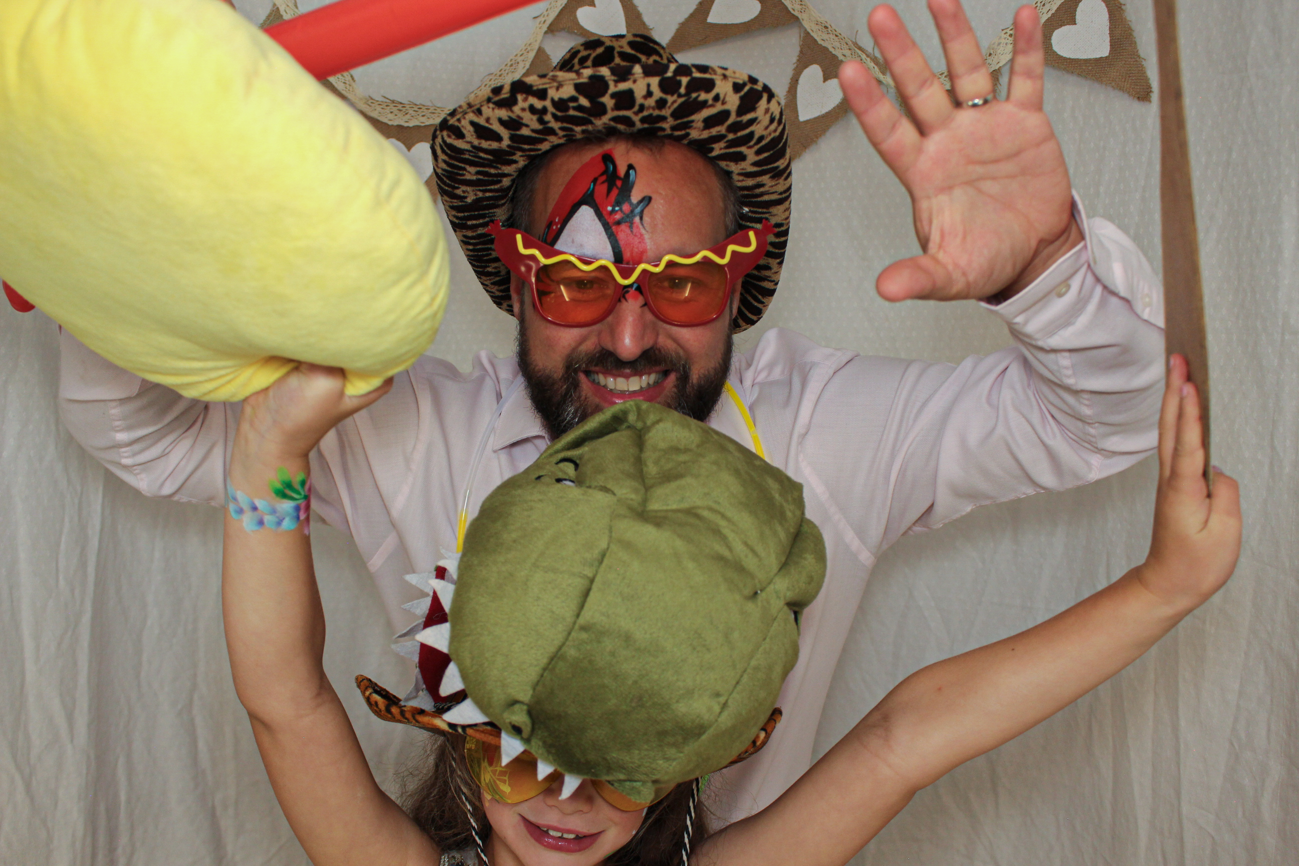 Ashleigh & Luke's Wedding Party | View more photos from the event at gallery.capturecube.co.uk/u/Capture-Cube/Ashleigh-Lukes-Wedding-Party