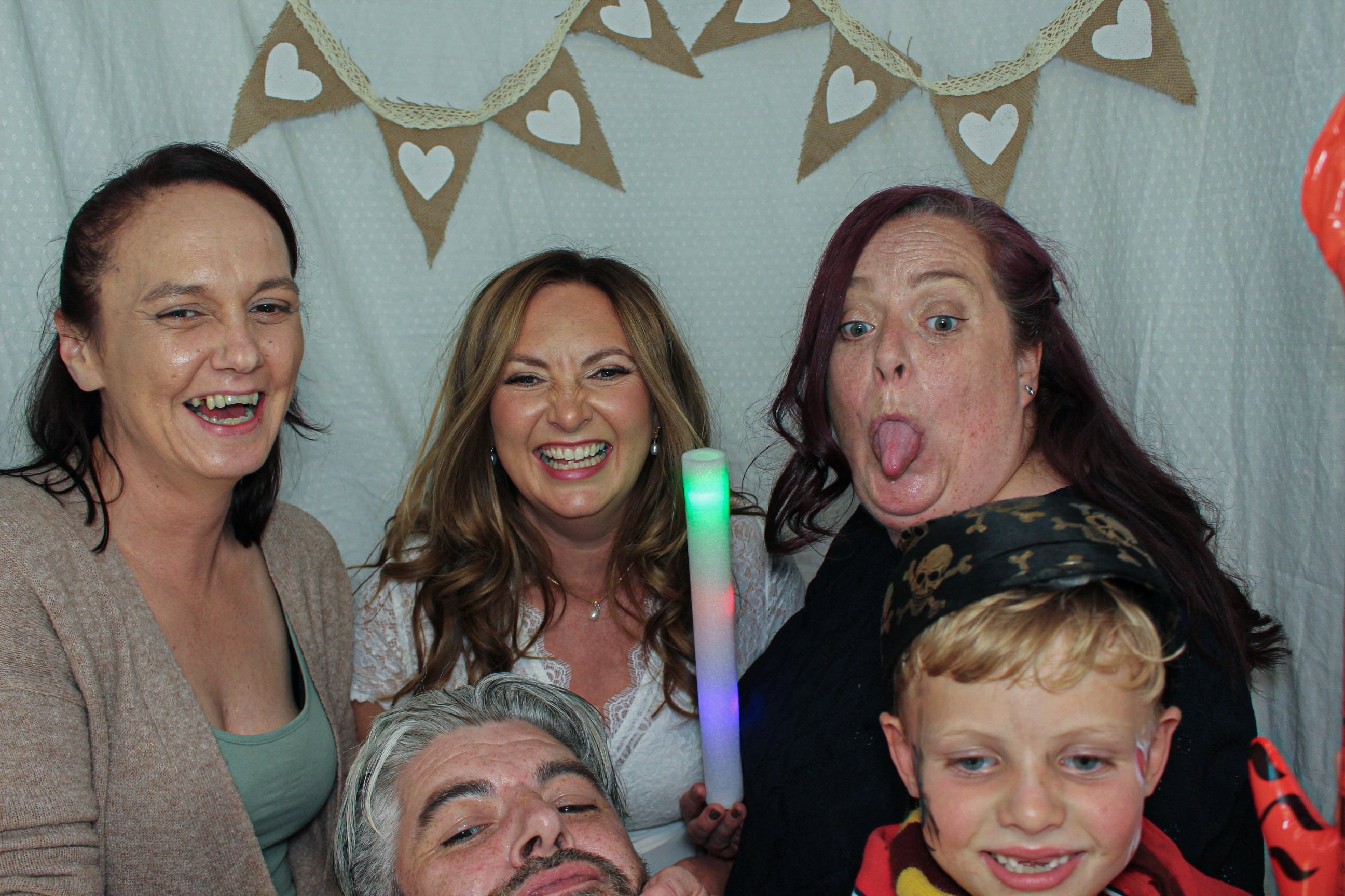 Ashleigh & Luke's Wedding Party | View more photos from the event at gallery.capturecube.co.uk/u/Capture-Cube/Ashleigh-Lukes-Wedding-Party