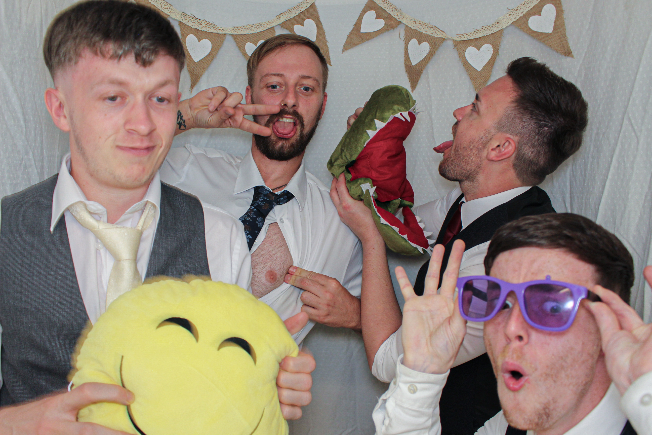 Clarissa & Robert's Wedding | View more photos from the event at gallery.capturecube.co.uk/u/Capture-Cube/Clarissa-Roberts-Wedding