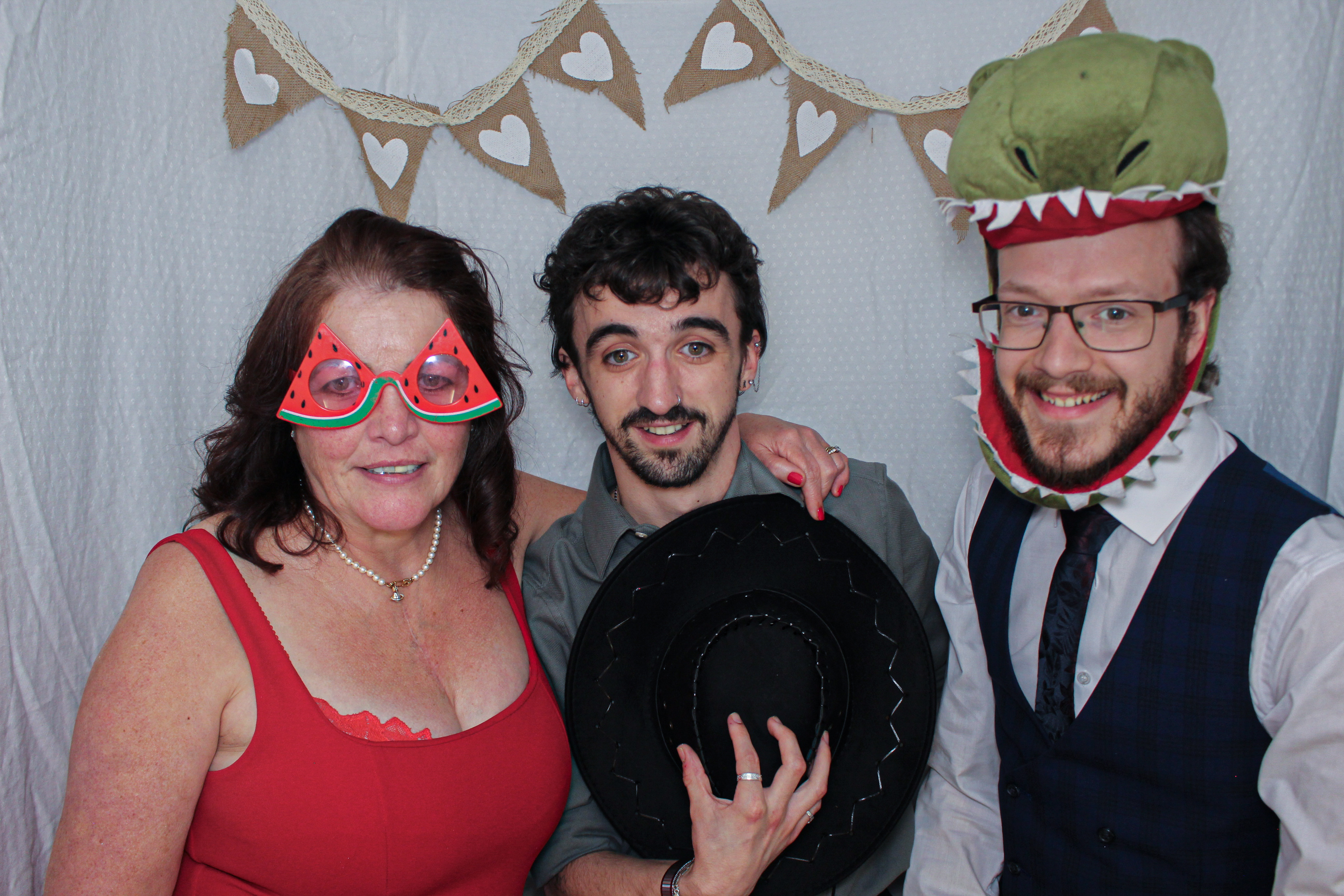 Deárbhla & Michael's Wedding | View more photos from the event at gallery.capturecube.co.uk/u/Capture-Cube/Deárbhla-Michaels-Wedding