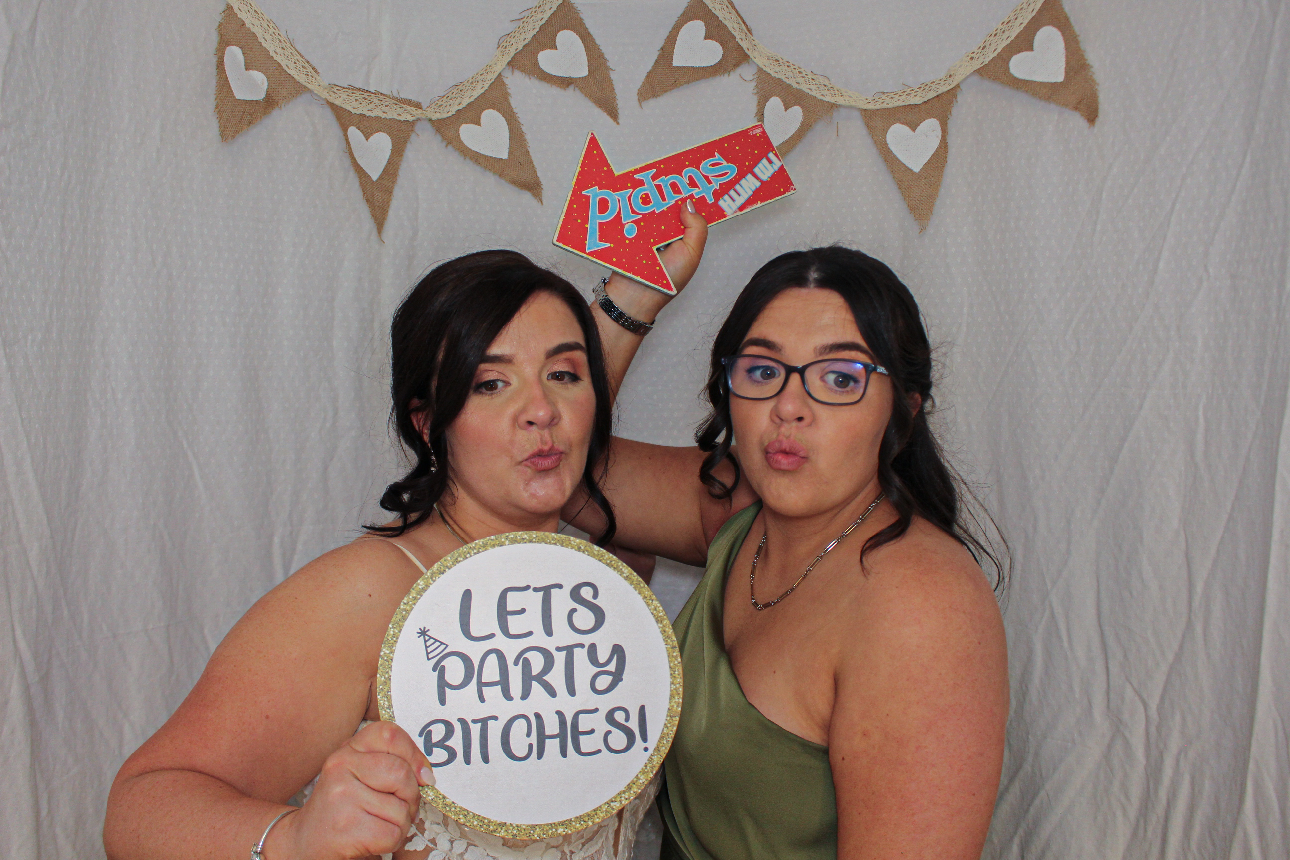 Deárbhla & Michael's Wedding | View more photos from the event at gallery.capturecube.co.uk/u/Capture-Cube/Deárbhla-Michaels-Wedding