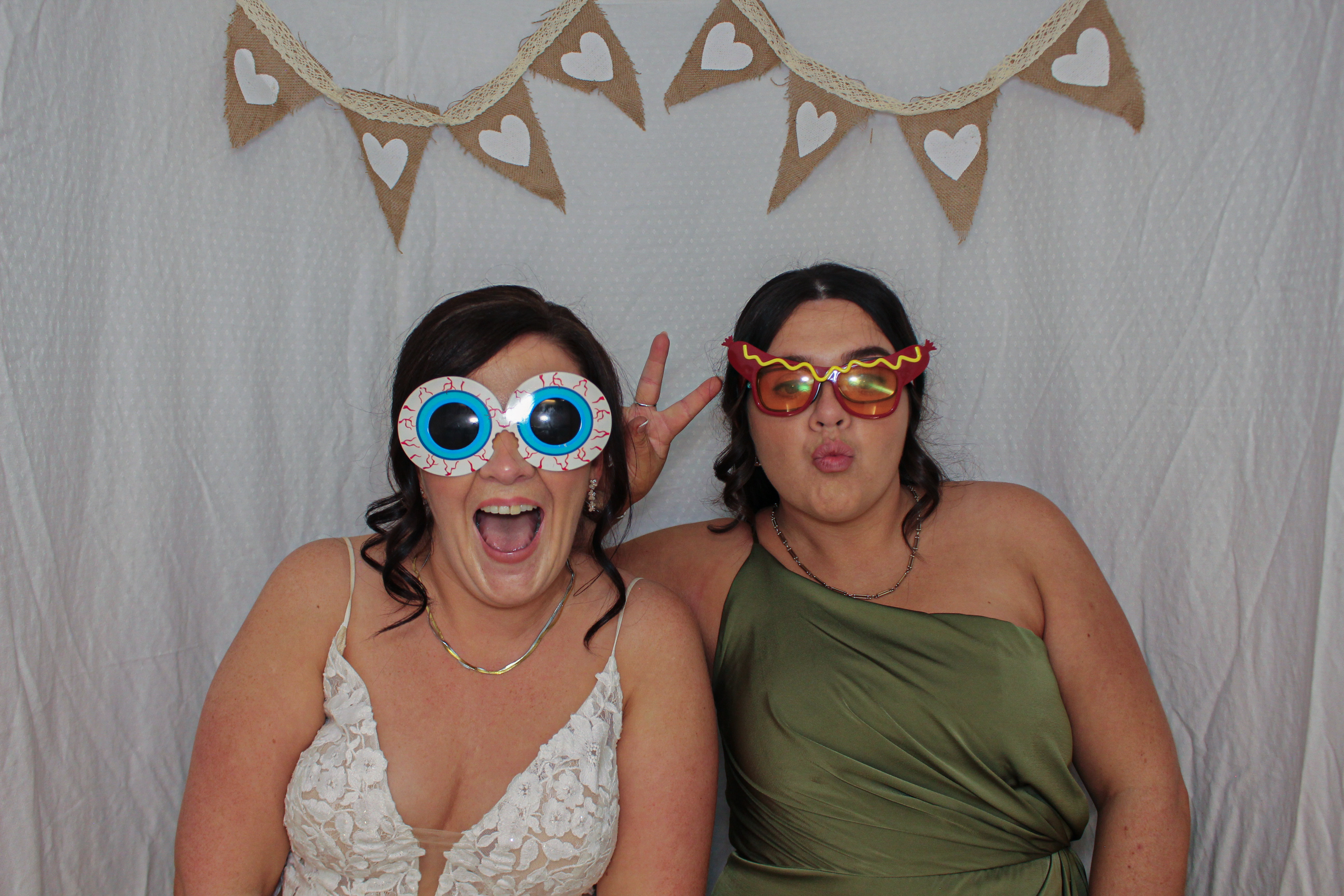 Deárbhla & Michael's Wedding | View more photos from the event at gallery.capturecube.co.uk/u/Capture-Cube/Deárbhla-Michaels-Wedding