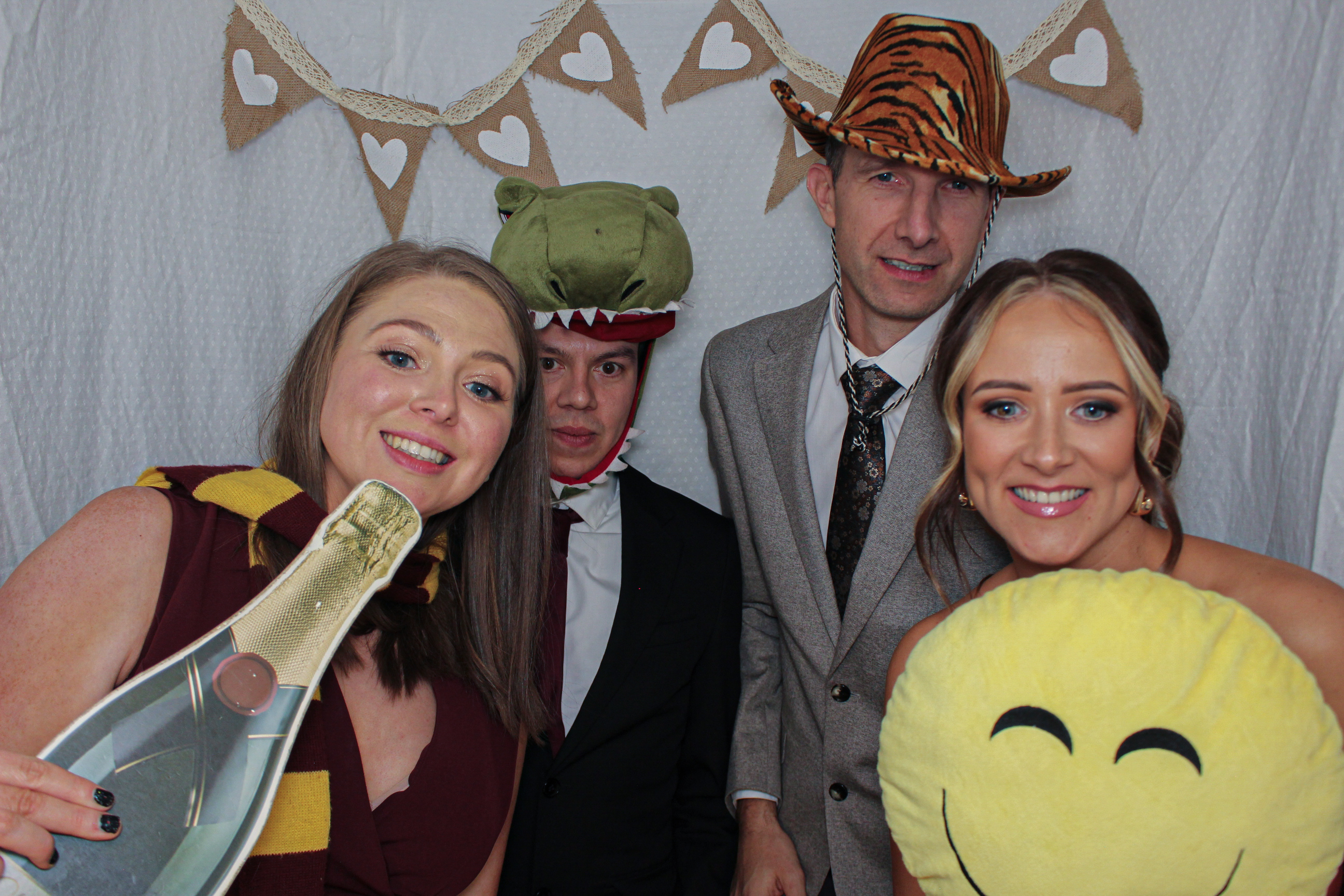 Deárbhla & Michael's Wedding | View more photos from the event at gallery.capturecube.co.uk/u/Capture-Cube/Deárbhla-Michaels-Wedding