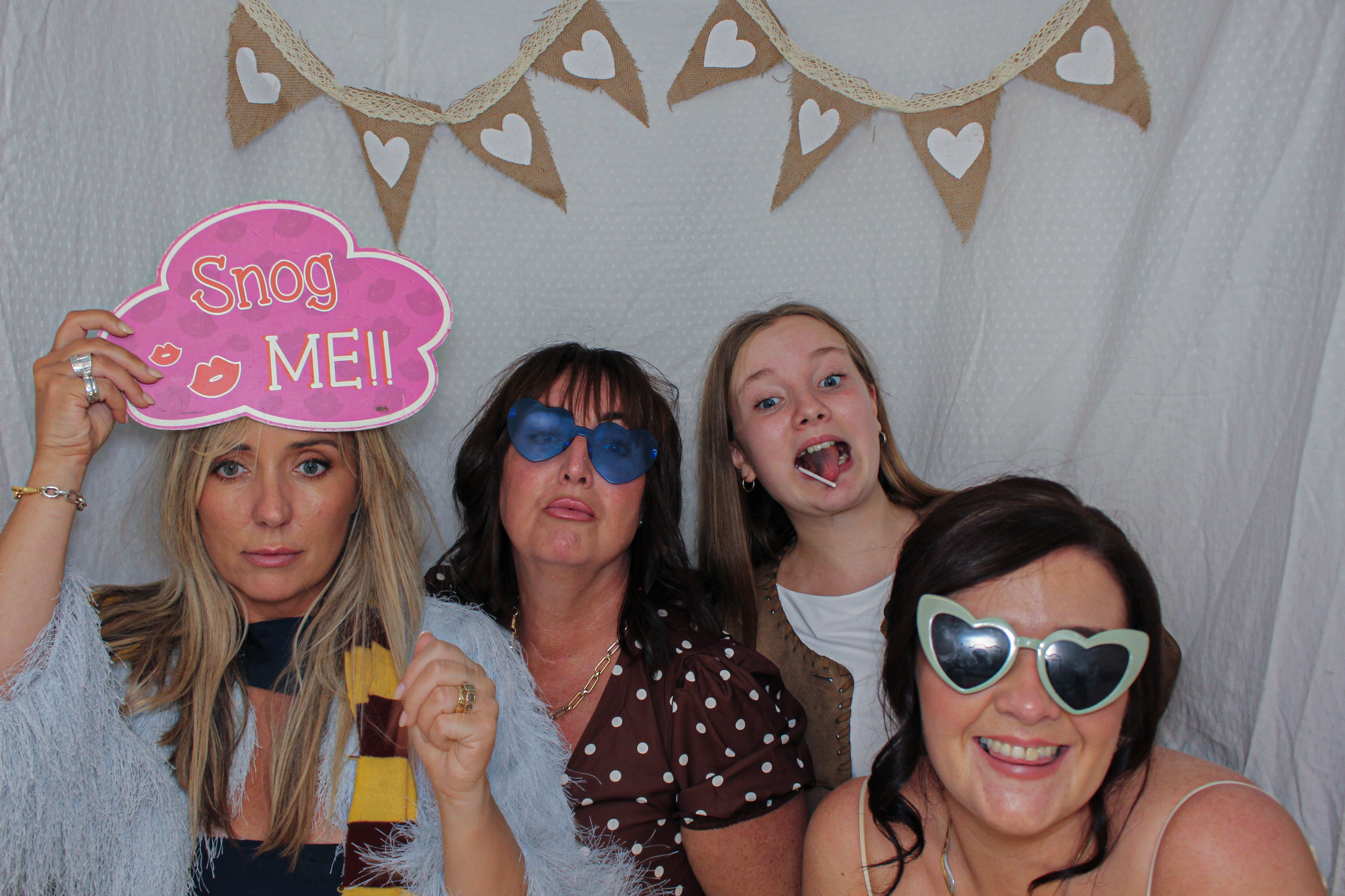 Deárbhla & Michael's Wedding | View more photos from the event at gallery.capturecube.co.uk/u/Capture-Cube/Deárbhla-Michaels-Wedding