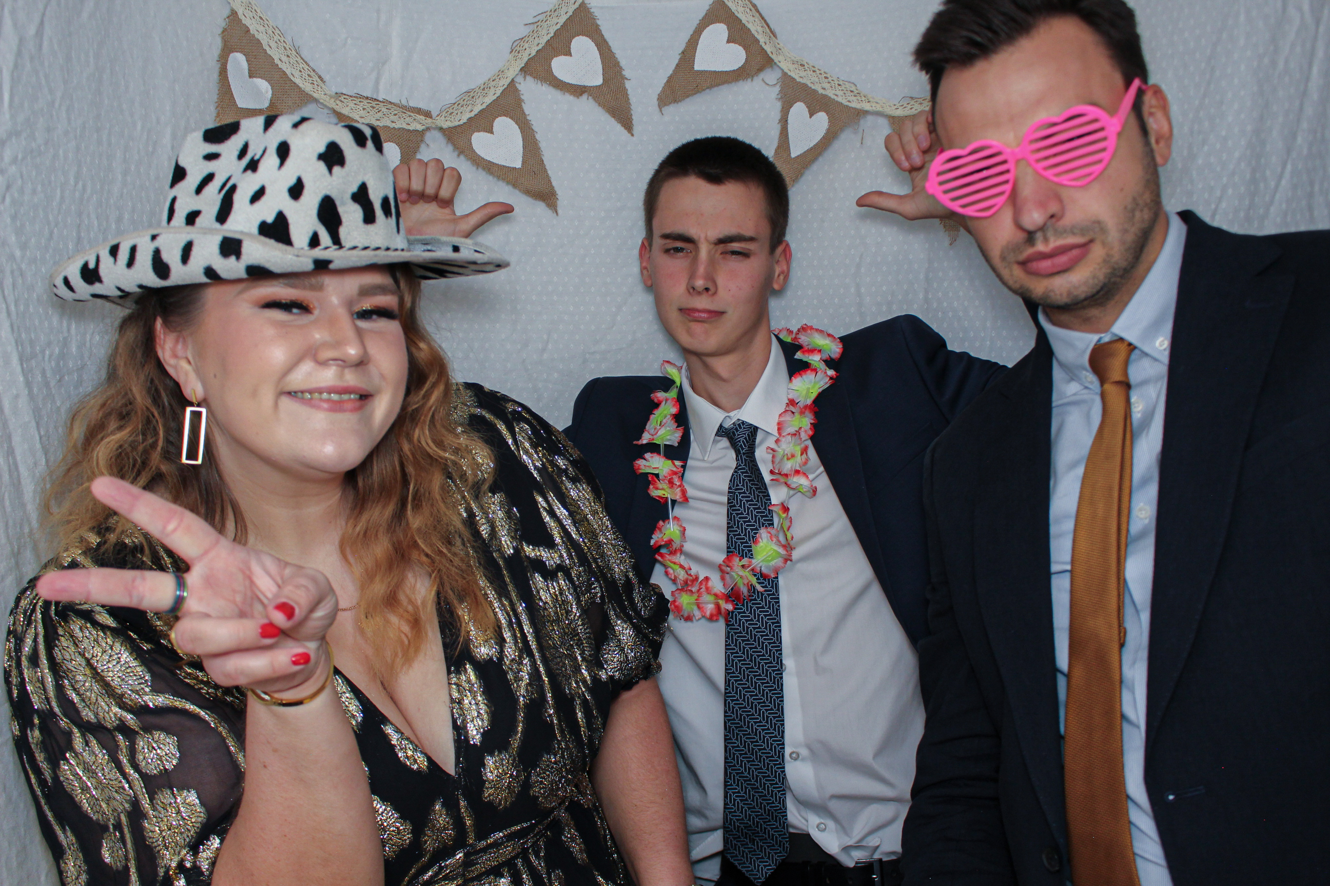 Deárbhla & Michael's Wedding | View more photos from the event at gallery.capturecube.co.uk/u/Capture-Cube/Deárbhla-Michaels-Wedding