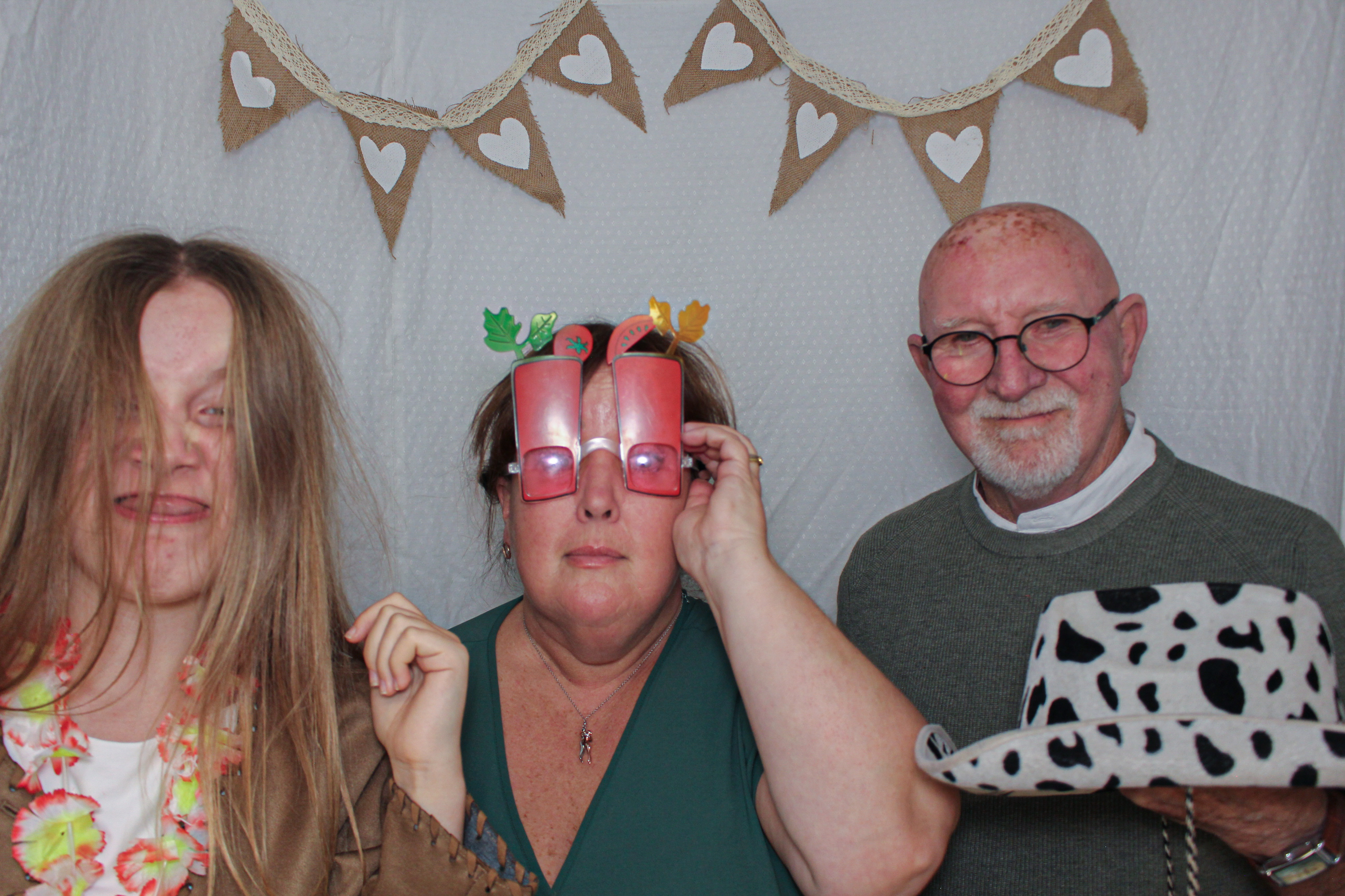 Deárbhla & Michael's Wedding | View more photos from the event at gallery.capturecube.co.uk/u/Capture-Cube/Deárbhla-Michaels-Wedding