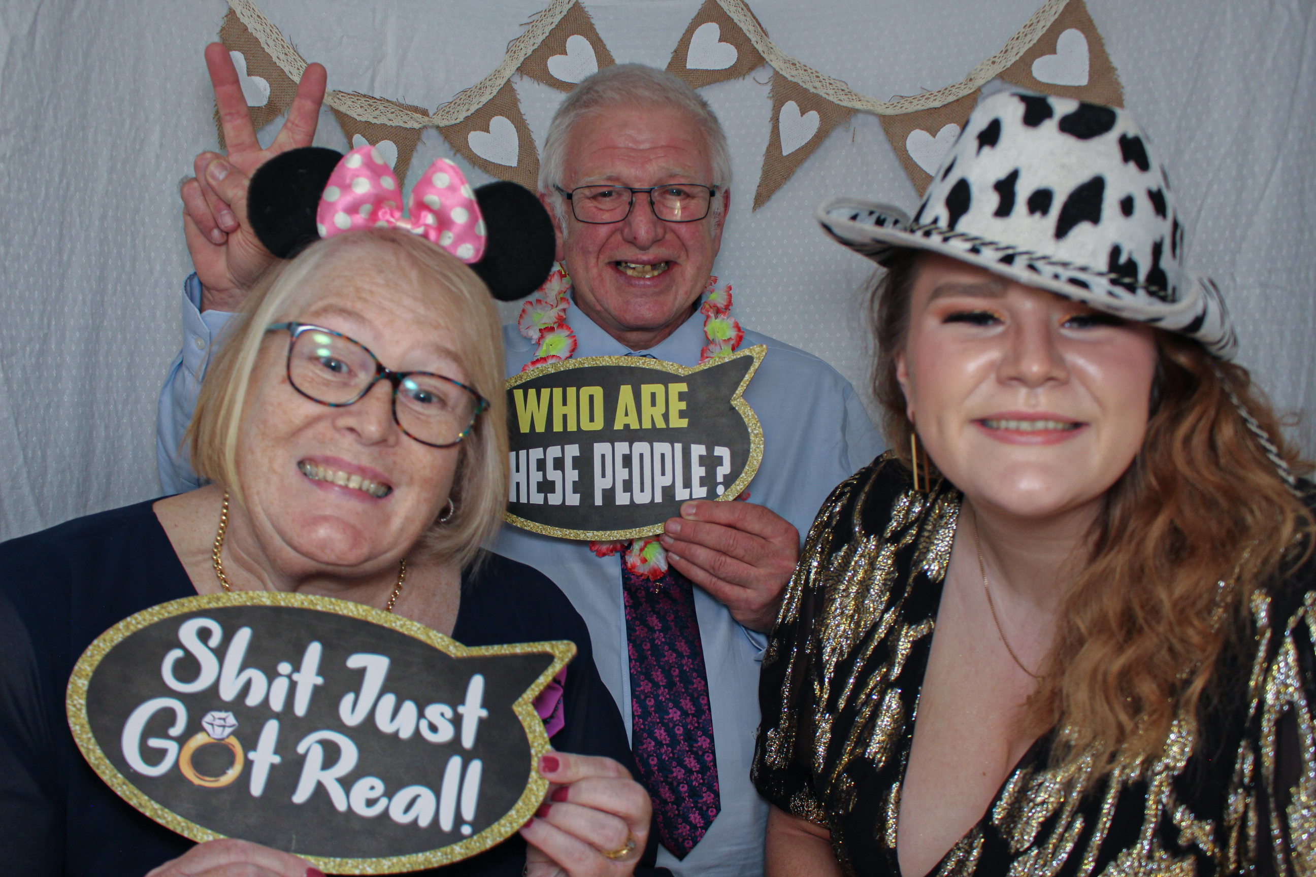 Deárbhla & Michael's Wedding | View more photos from the event at gallery.capturecube.co.uk/u/Capture-Cube/Deárbhla-Michaels-Wedding