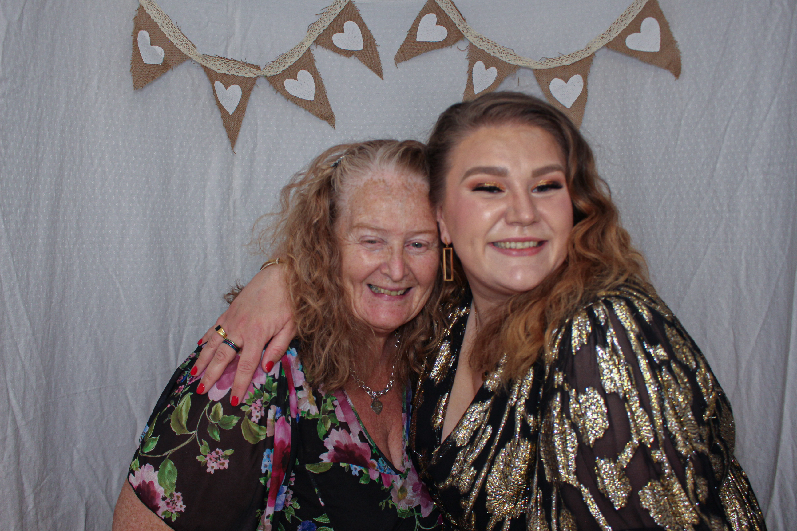 Deárbhla & Michael's Wedding | View more photos from the event at gallery.capturecube.co.uk/u/Capture-Cube/Deárbhla-Michaels-Wedding