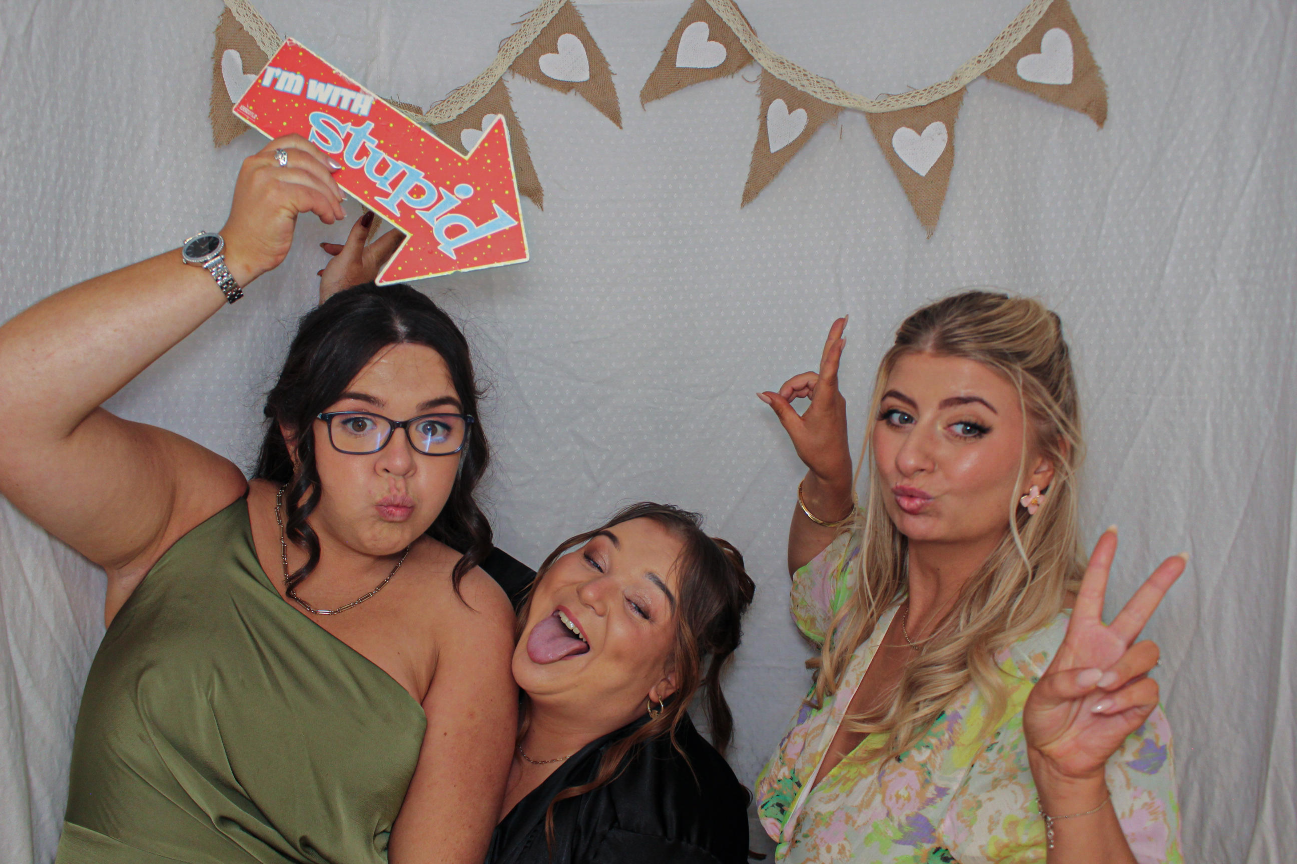 Deárbhla & Michael's Wedding | View more photos from the event at gallery.capturecube.co.uk/u/Capture-Cube/Deárbhla-Michaels-Wedding