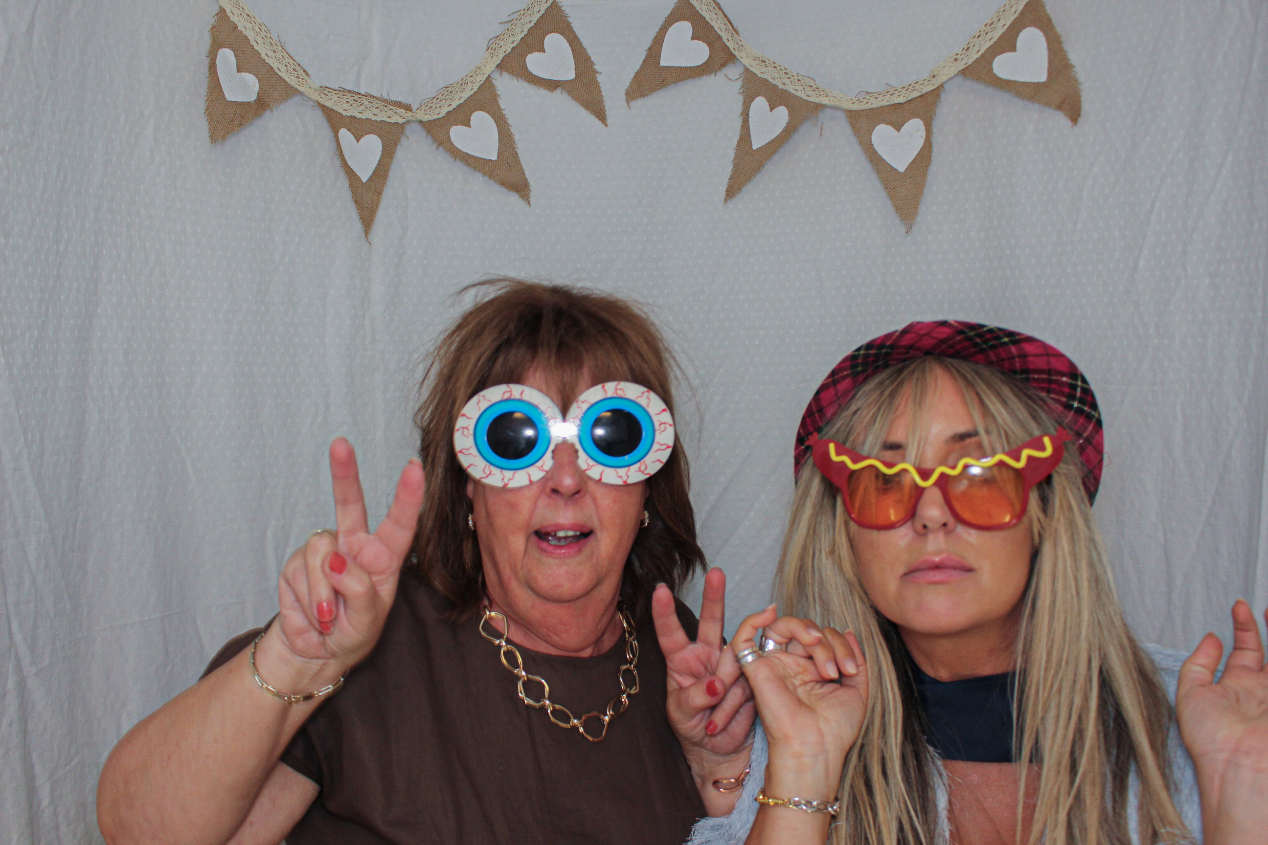 Deárbhla & Michael's Wedding | View more photos from the event at gallery.capturecube.co.uk/u/Capture-Cube/Deárbhla-Michaels-Wedding