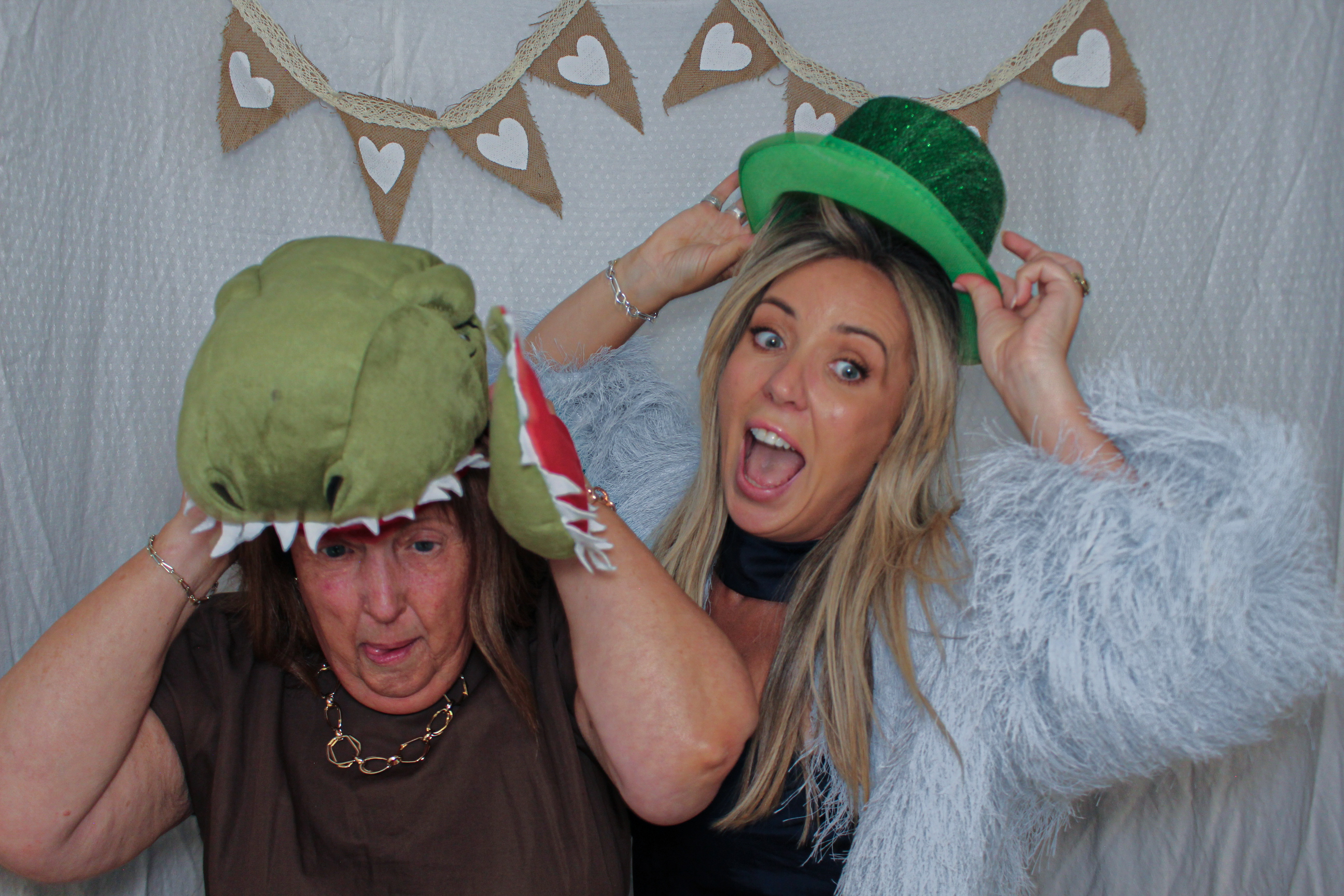 Deárbhla & Michael's Wedding | View more photos from the event at gallery.capturecube.co.uk/u/Capture-Cube/Deárbhla-Michaels-Wedding