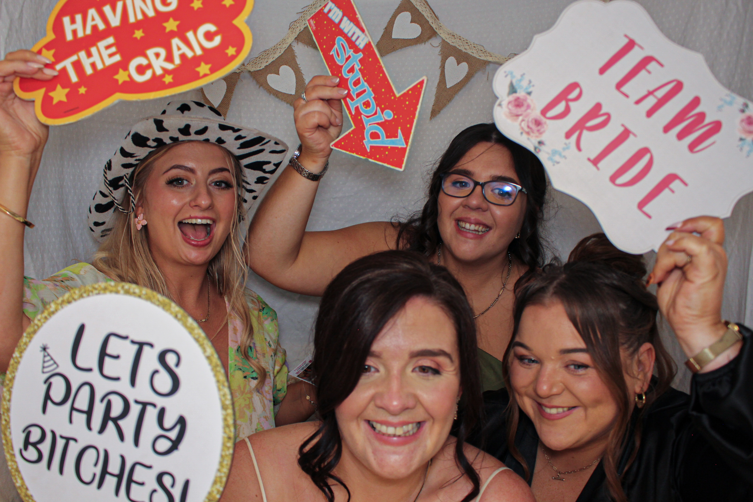 Deárbhla & Michael's Wedding | View more photos from the event at gallery.capturecube.co.uk/u/Capture-Cube/Deárbhla-Michaels-Wedding