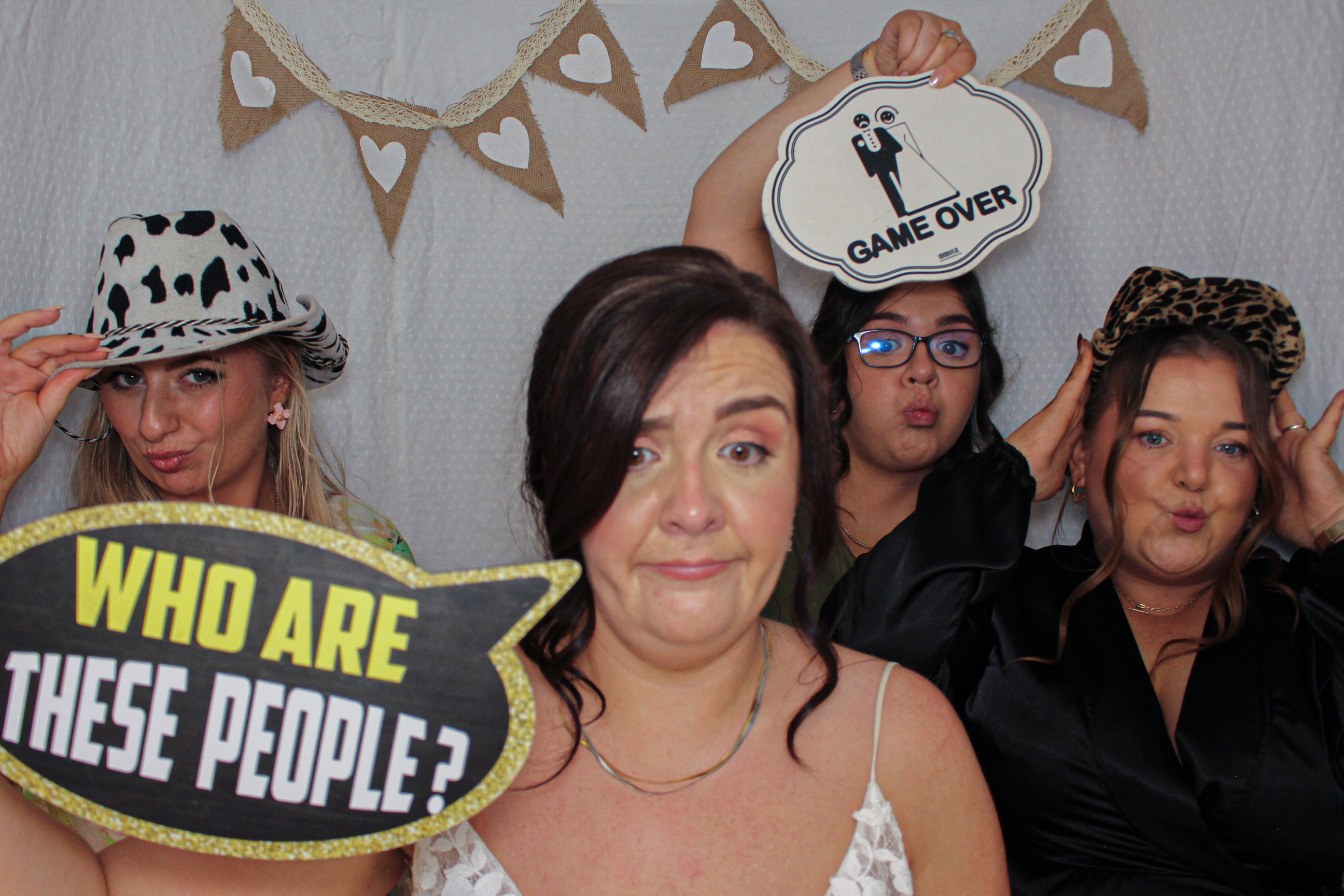 Deárbhla & Michael's Wedding | View more photos from the event at gallery.capturecube.co.uk/u/Capture-Cube/Deárbhla-Michaels-Wedding