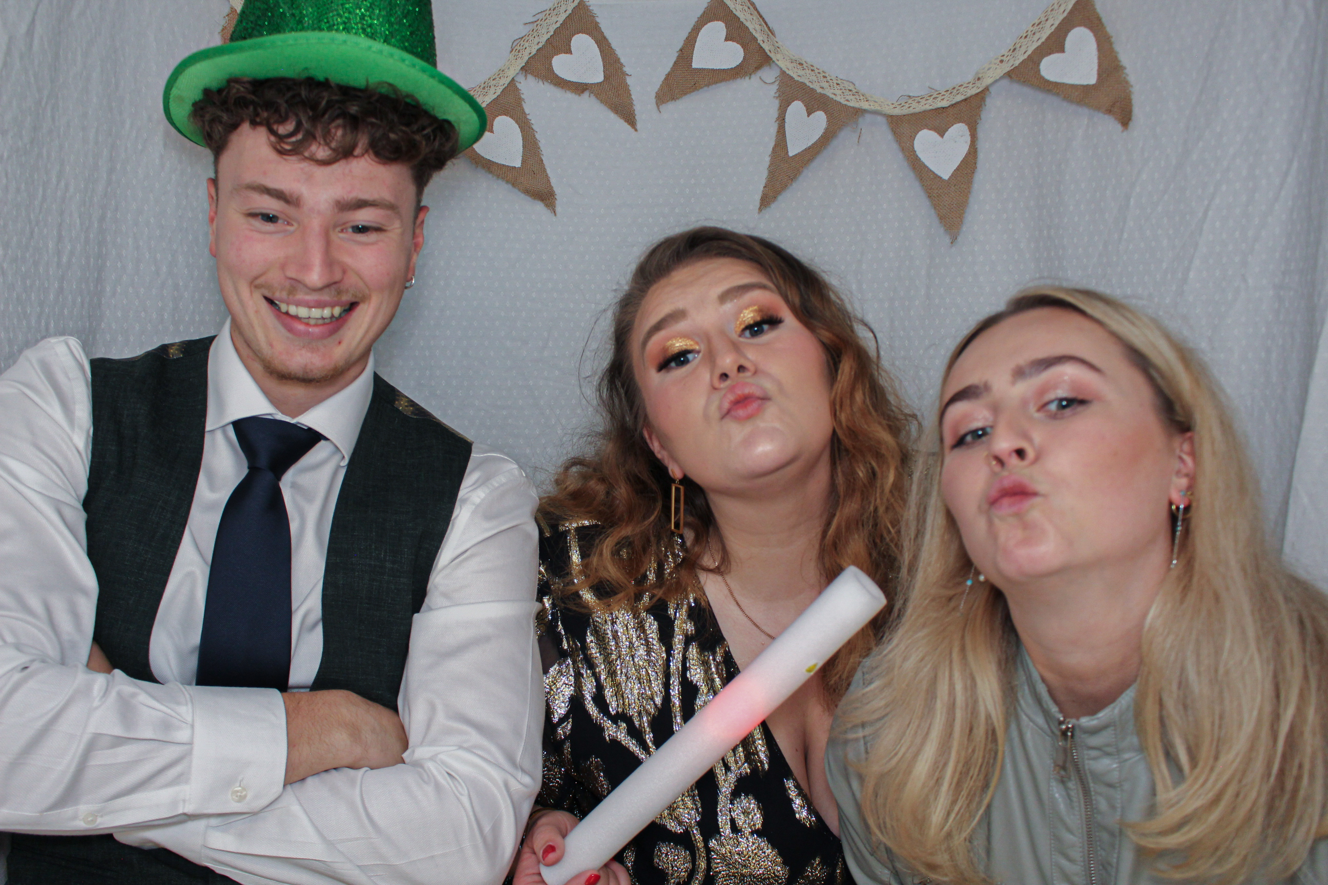 Deárbhla & Michael's Wedding | View more photos from the event at gallery.capturecube.co.uk/u/Capture-Cube/Deárbhla-Michaels-Wedding