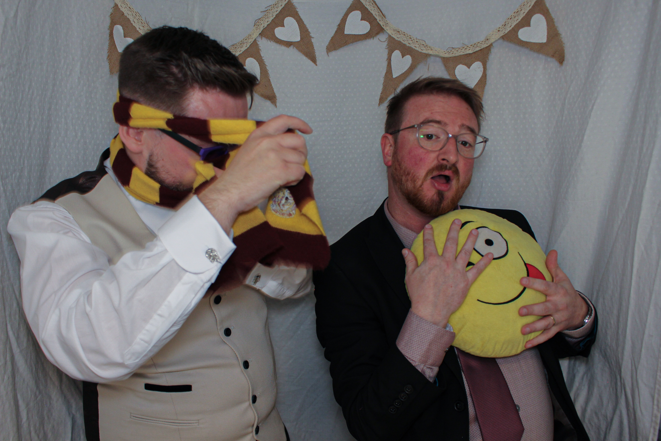 Deárbhla & Michael's Wedding | View more photos from the event at gallery.capturecube.co.uk/u/Capture-Cube/Deárbhla-Michaels-Wedding