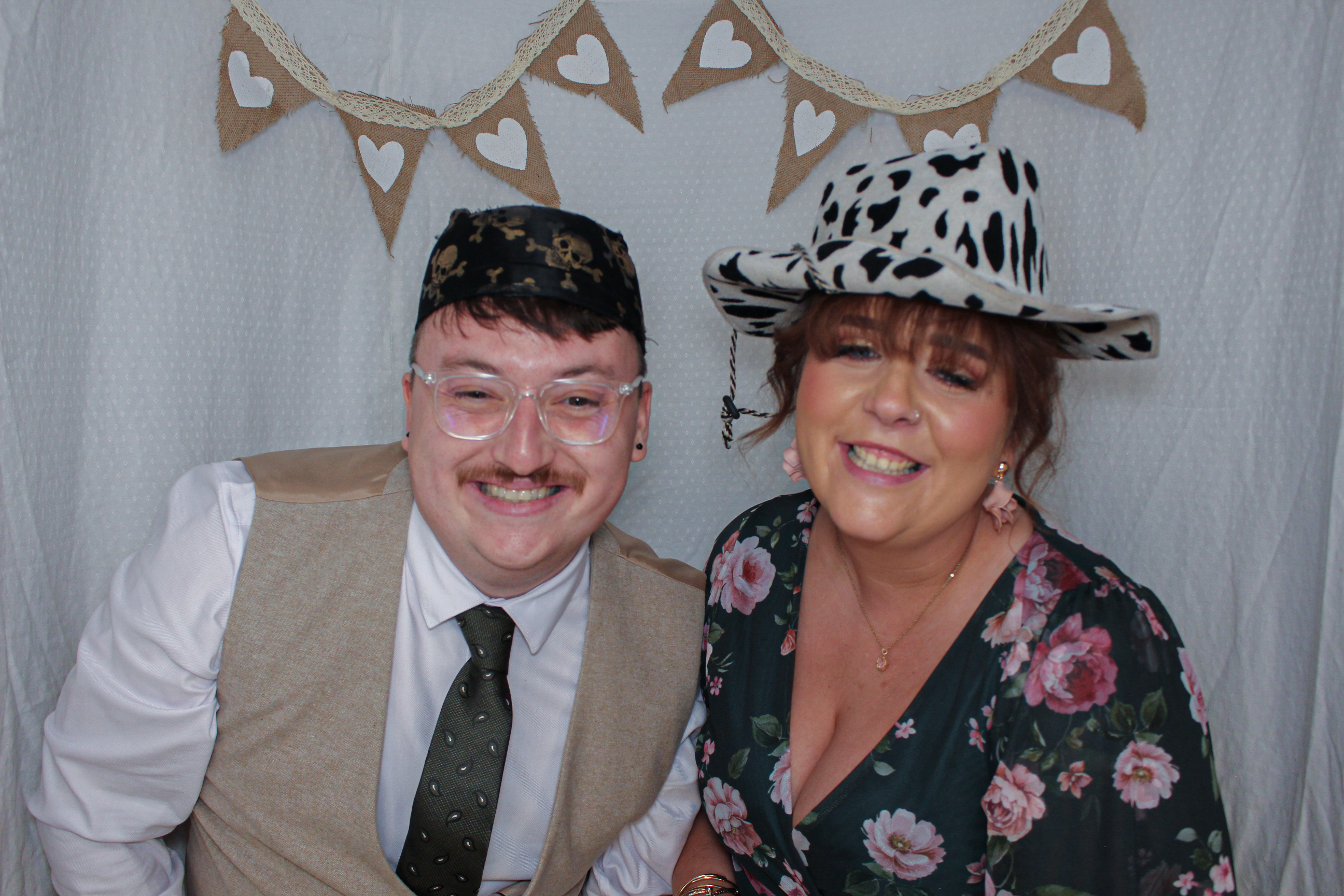 Deárbhla & Michael's Wedding | View more photos from the event at gallery.capturecube.co.uk/u/Capture-Cube/Deárbhla-Michaels-Wedding