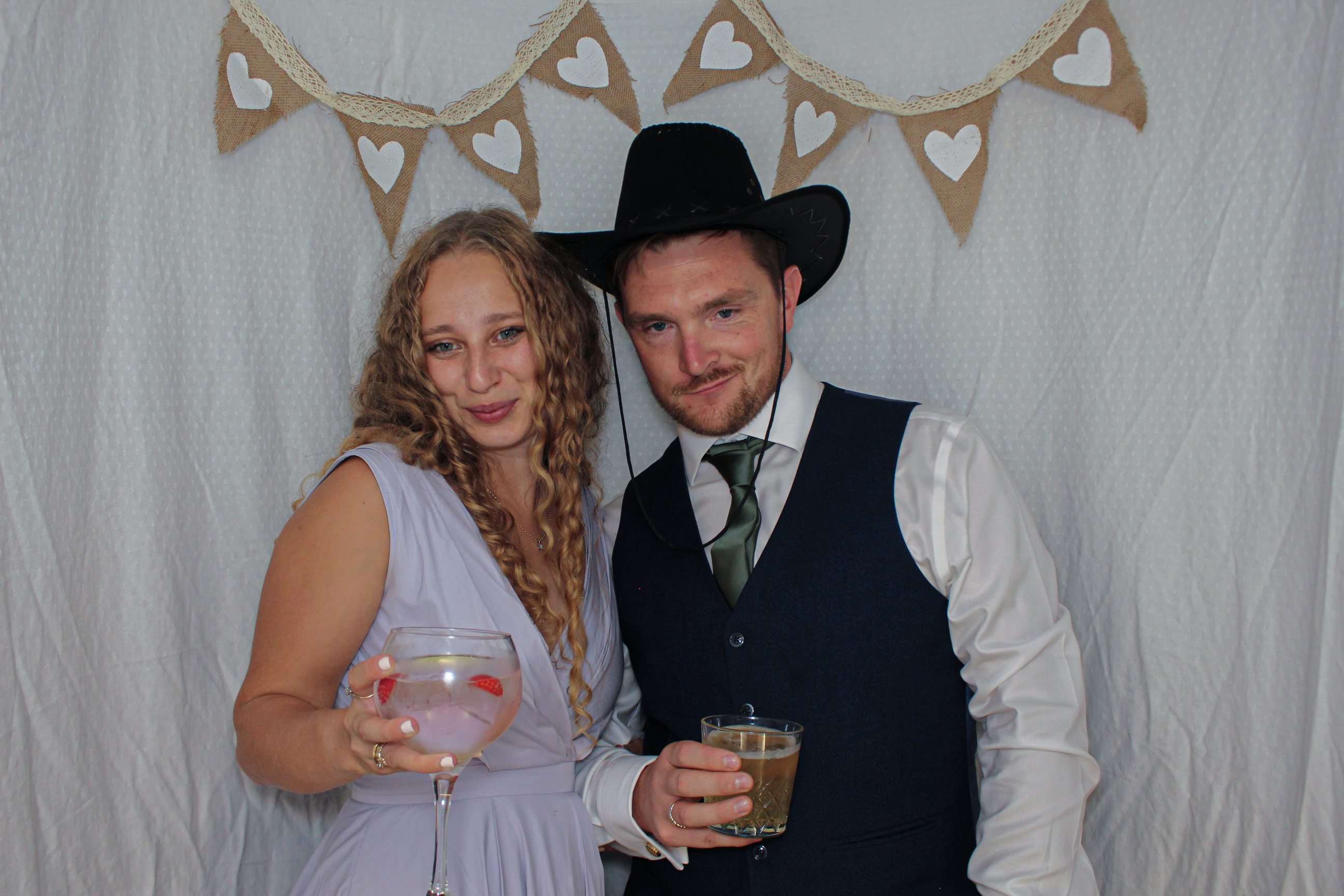 Deárbhla & Michael's Wedding | View more photos from the event at gallery.capturecube.co.uk/u/Capture-Cube/Deárbhla-Michaels-Wedding