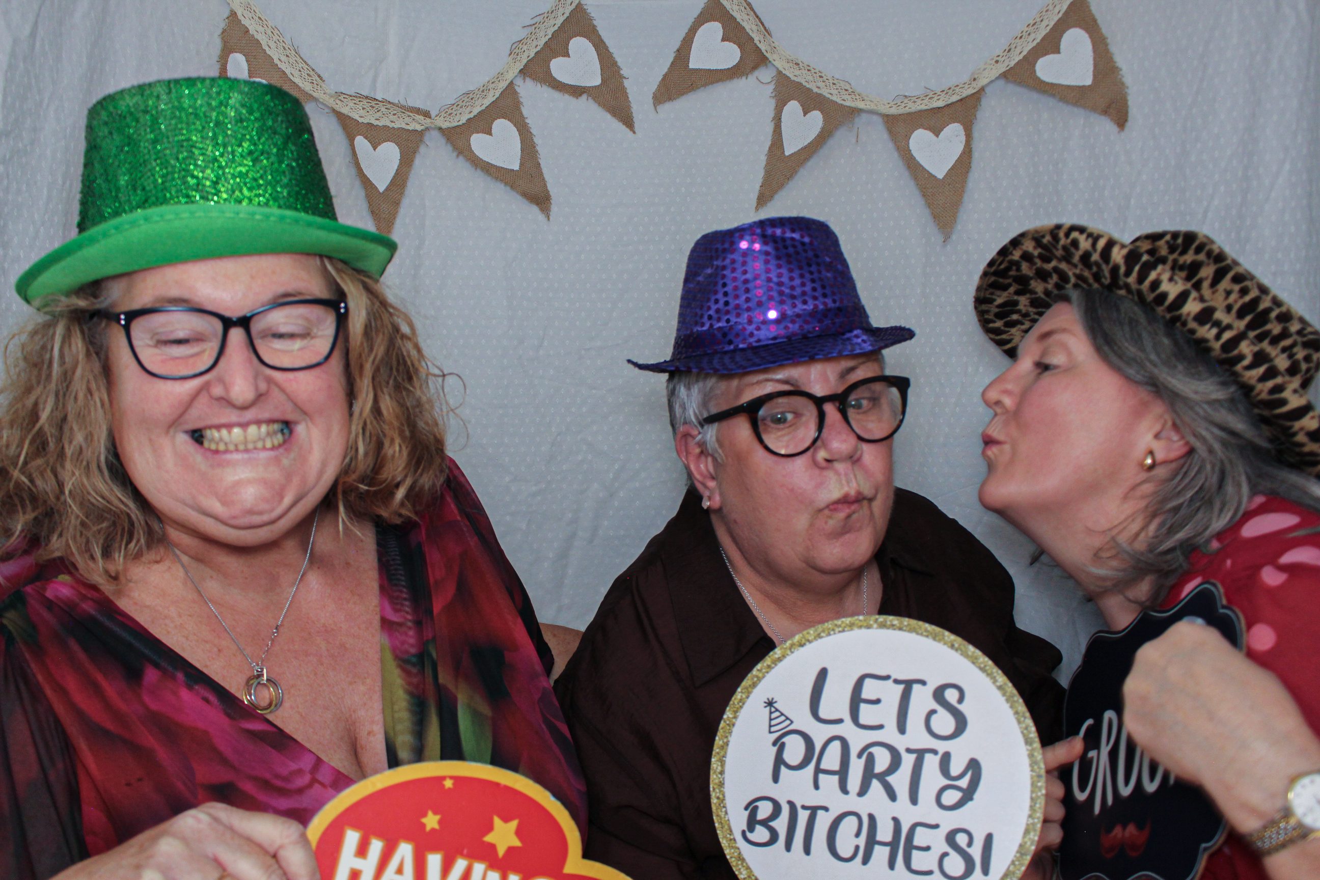 Deárbhla & Michael's Wedding | View more photos from the event at gallery.capturecube.co.uk/u/Capture-Cube/Deárbhla-Michaels-Wedding