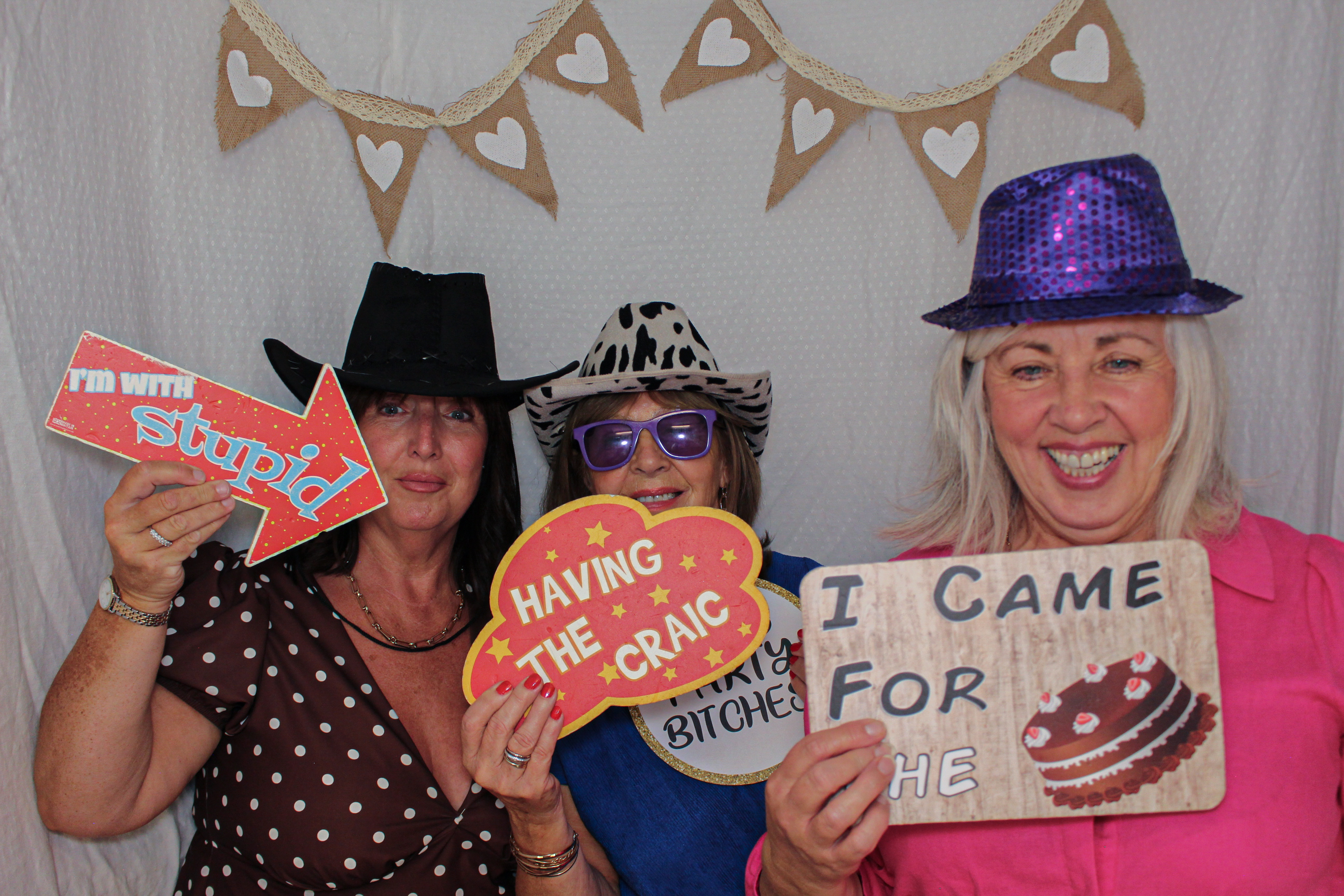 Deárbhla & Michael's Wedding | View more photos from the event at gallery.capturecube.co.uk/u/Capture-Cube/Deárbhla-Michaels-Wedding