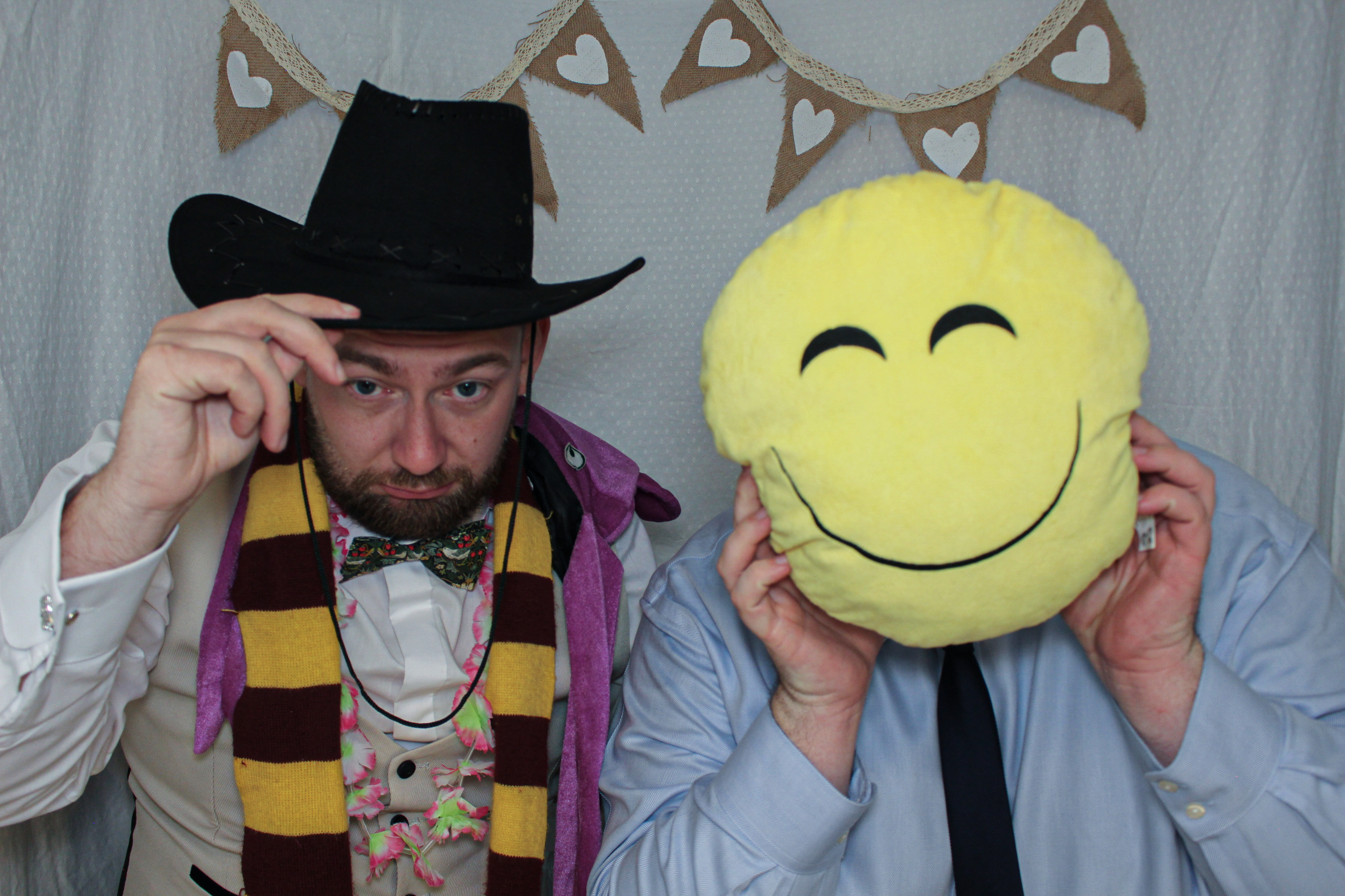 Deárbhla & Michael's Wedding | View more photos from the event at gallery.capturecube.co.uk/u/Capture-Cube/Deárbhla-Michaels-Wedding